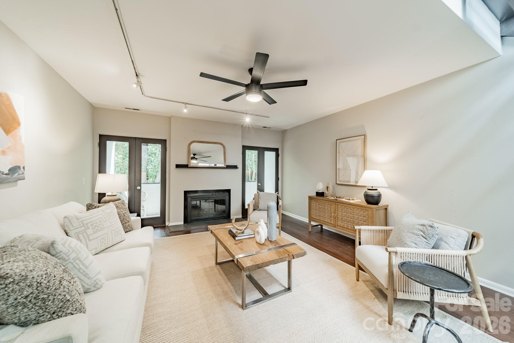 501 Fenton Place #N — Charlotte
