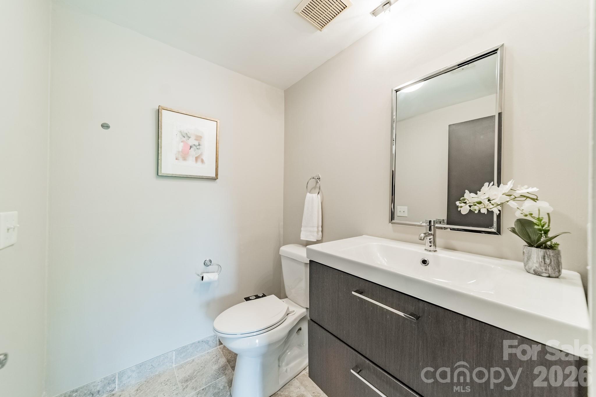 501 Fenton Place #N — Charlotte