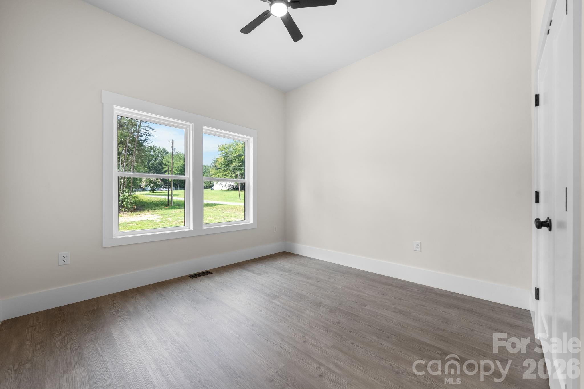 2237 Ashwood Street — Maiden