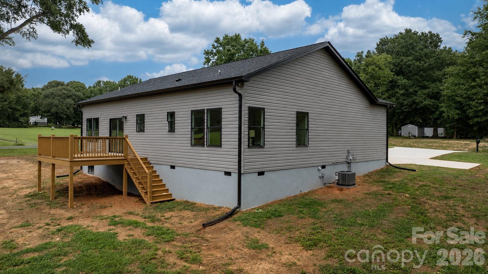 2237 Ashwood Street — Maiden