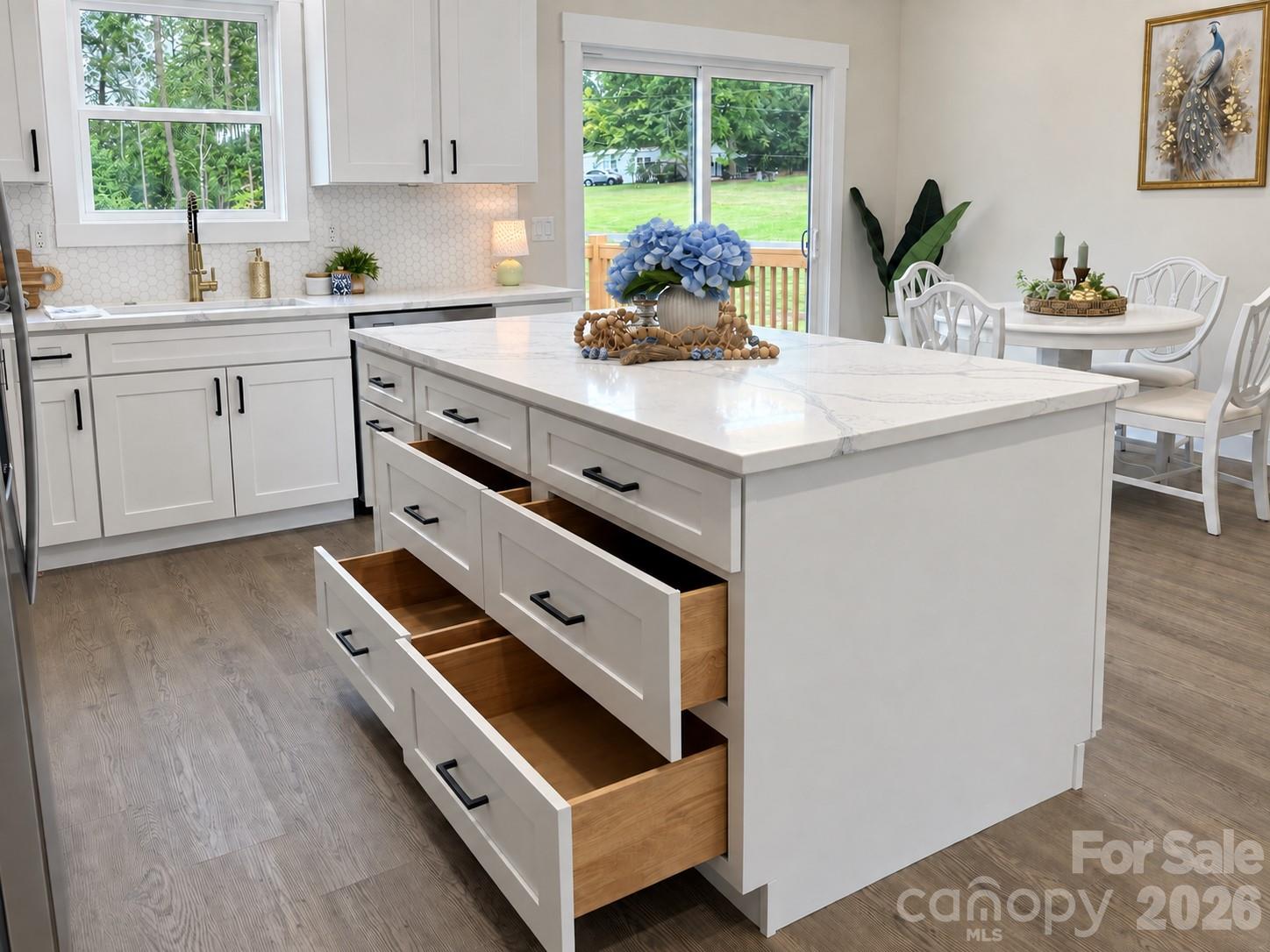 2237 Ashwood Street — Maiden