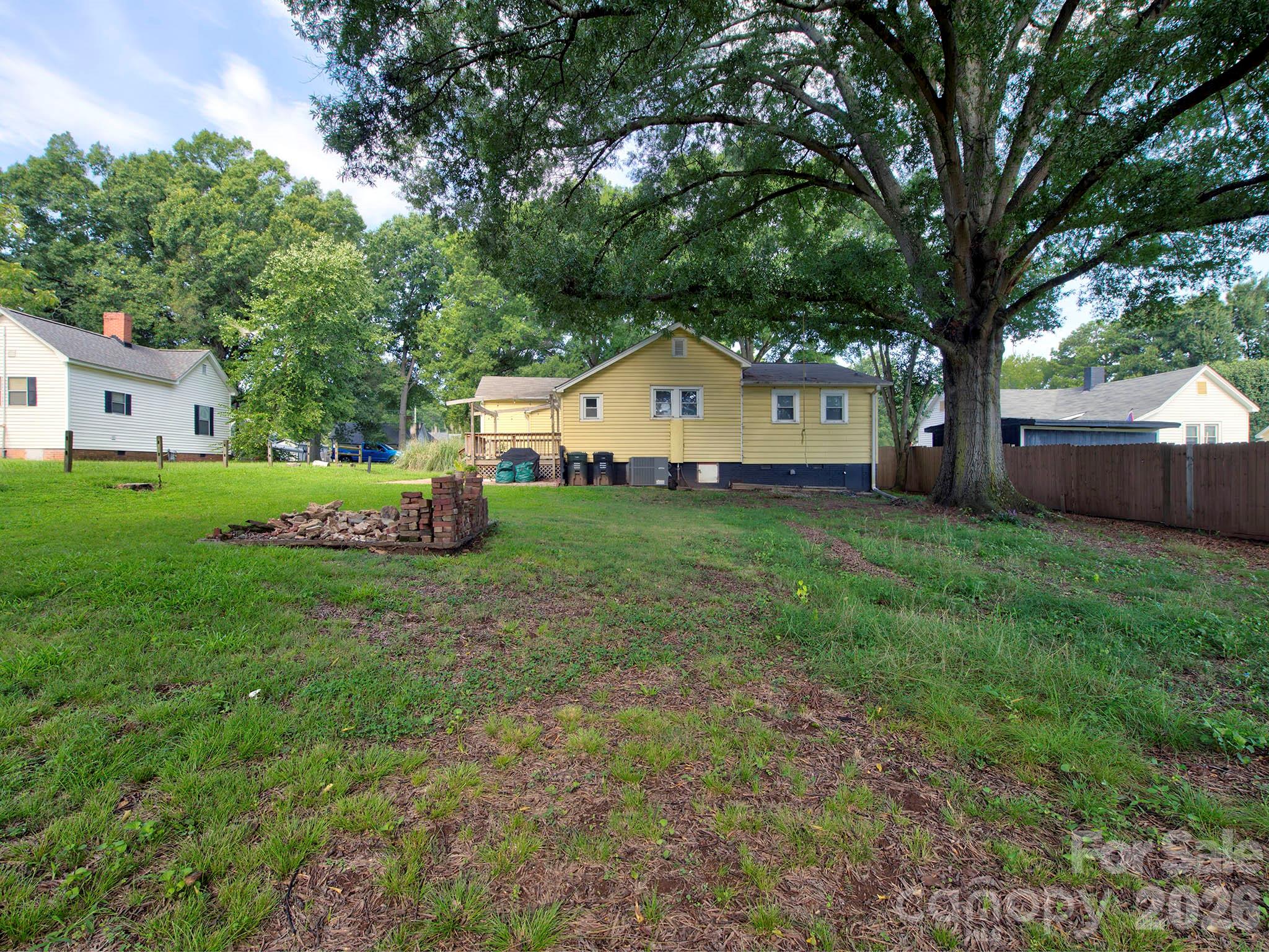 46 Mandalay Place SW — Concord