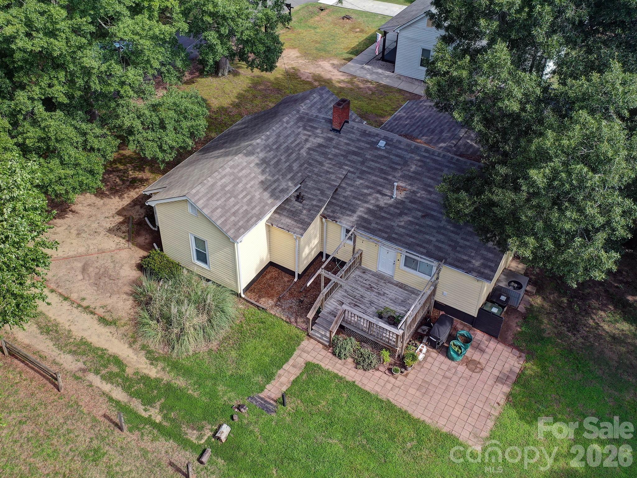 46 Mandalay Place SW — Concord