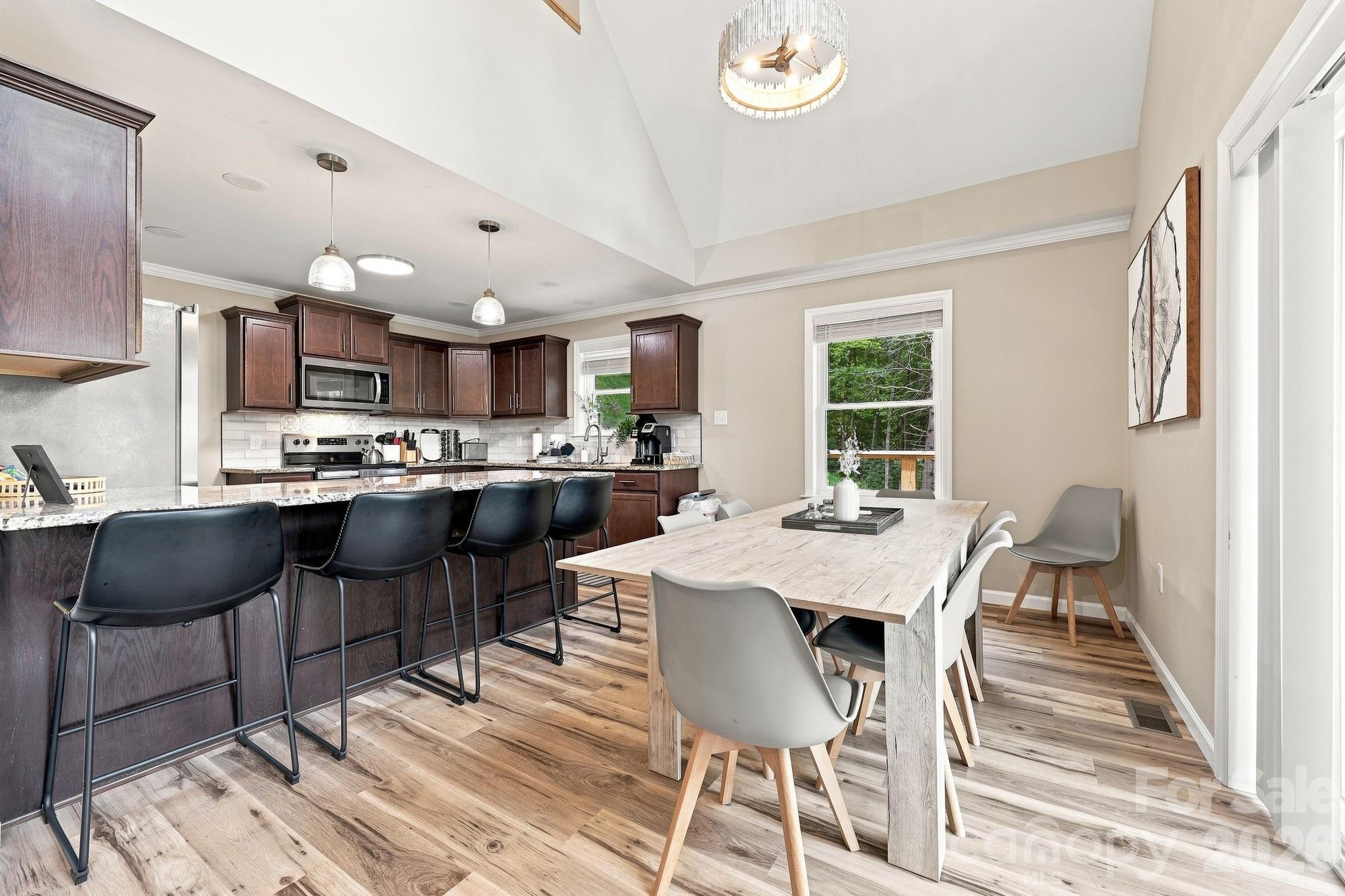 145 Banjo Lane — Waynesville