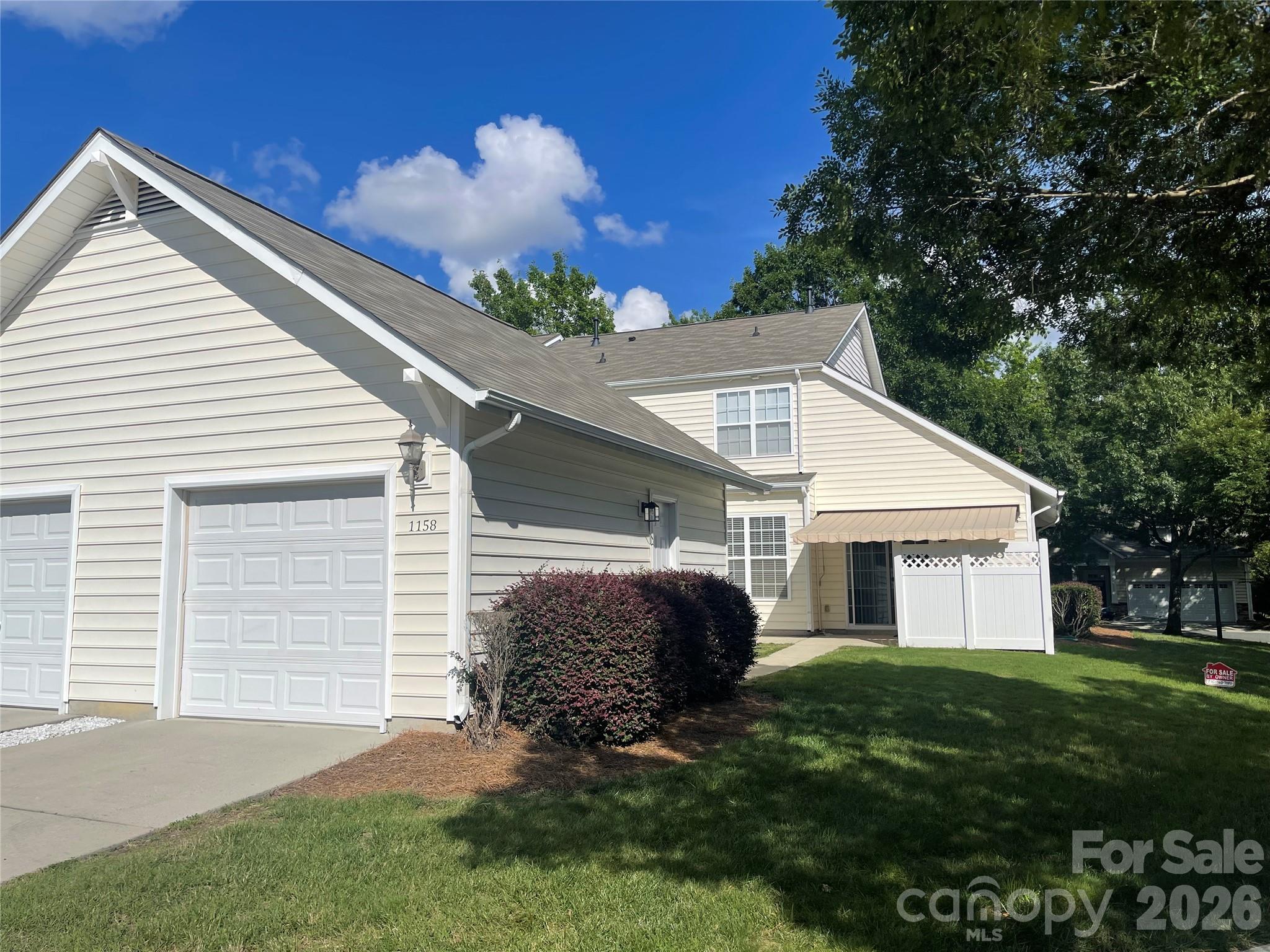 1158 Hammond Drive — Matthews