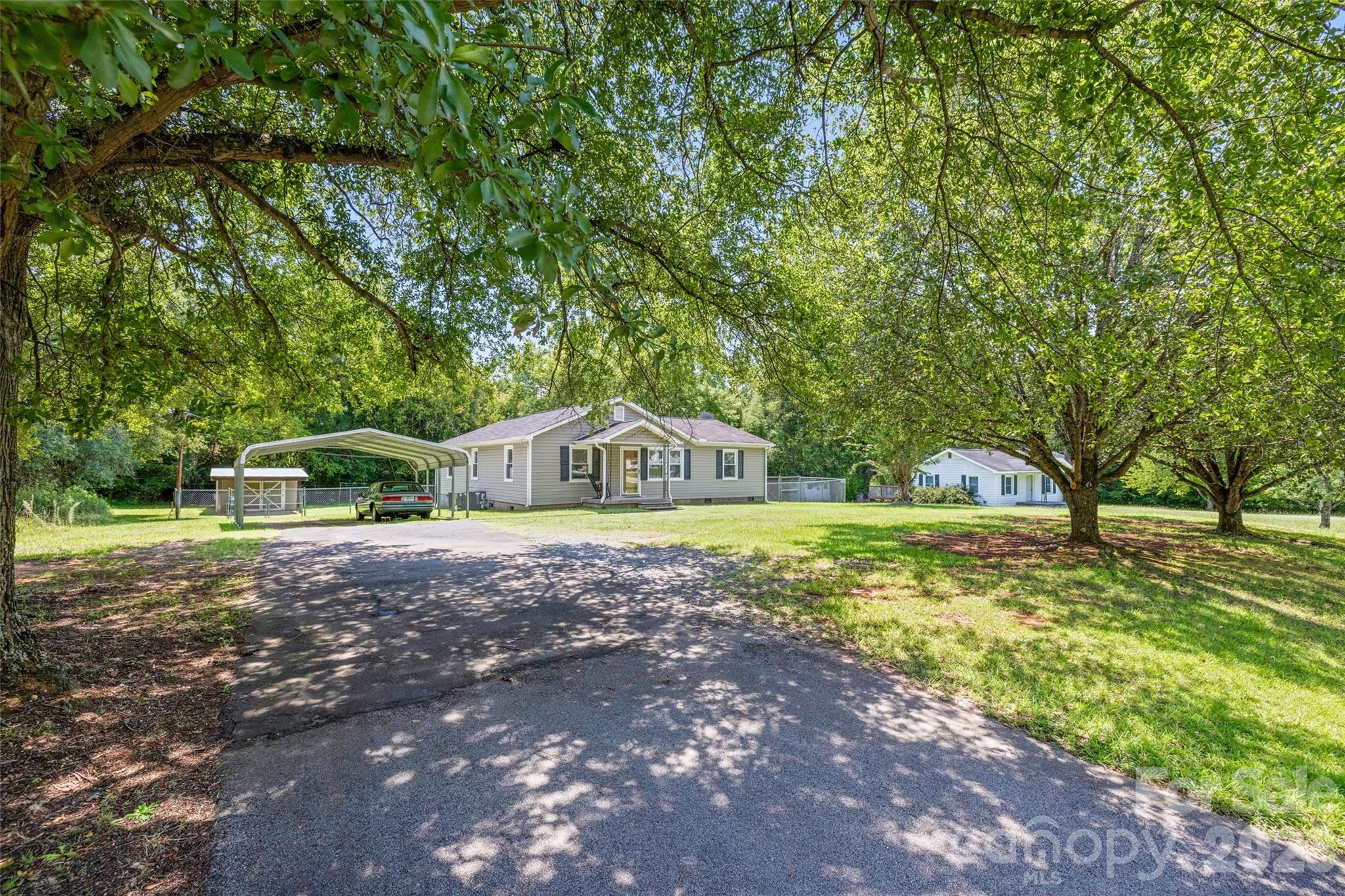 1615 Harris Road — Fort Mill