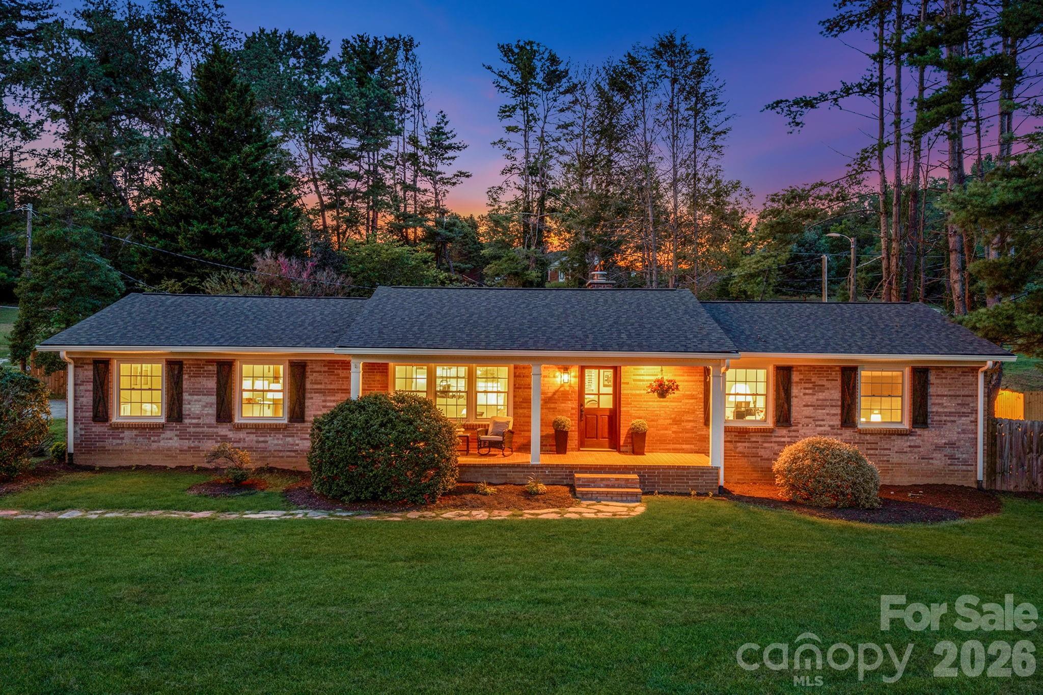 581 Old Leicester Highway — Asheville
