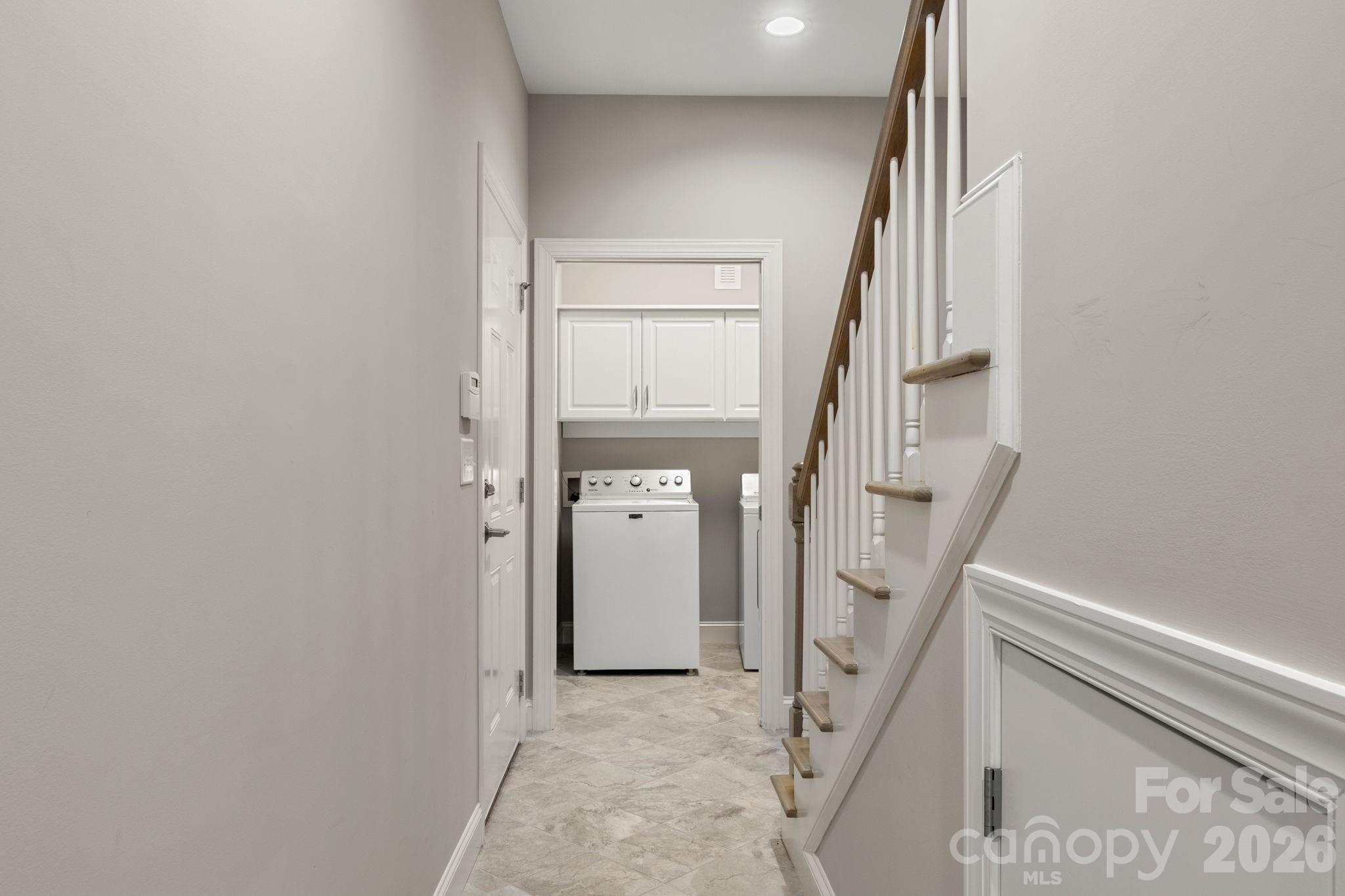 8276 Merchant Court — Denver