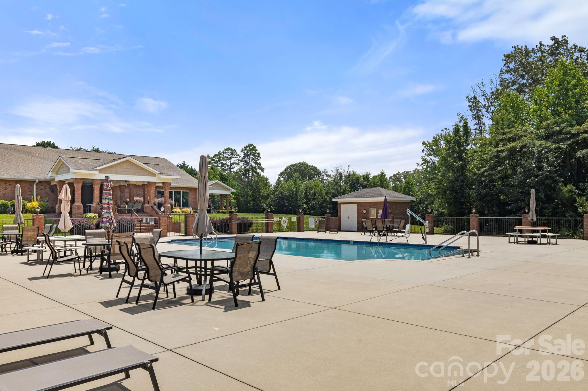 8276 Merchant Court — Denver