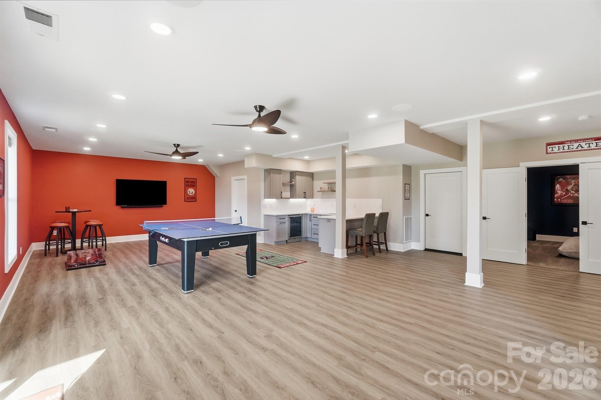 5225 Glenwalk Drive — Charlotte