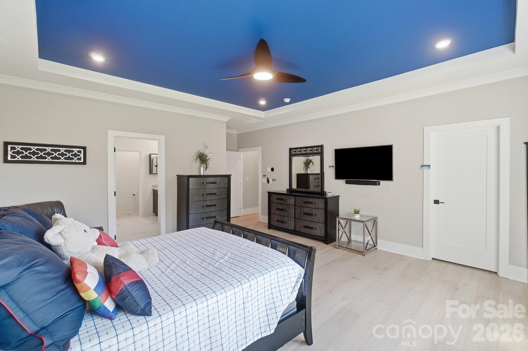 5225 Glenwalk Drive — Charlotte