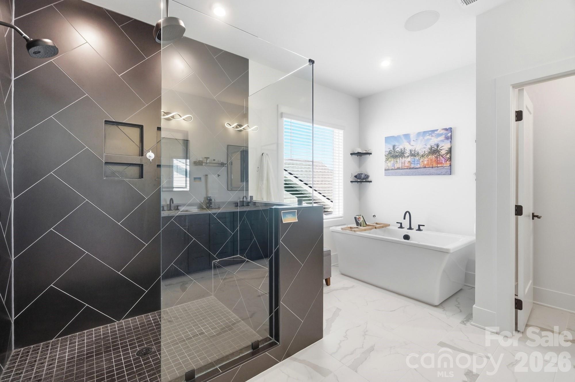 5225 Glenwalk Drive — Charlotte