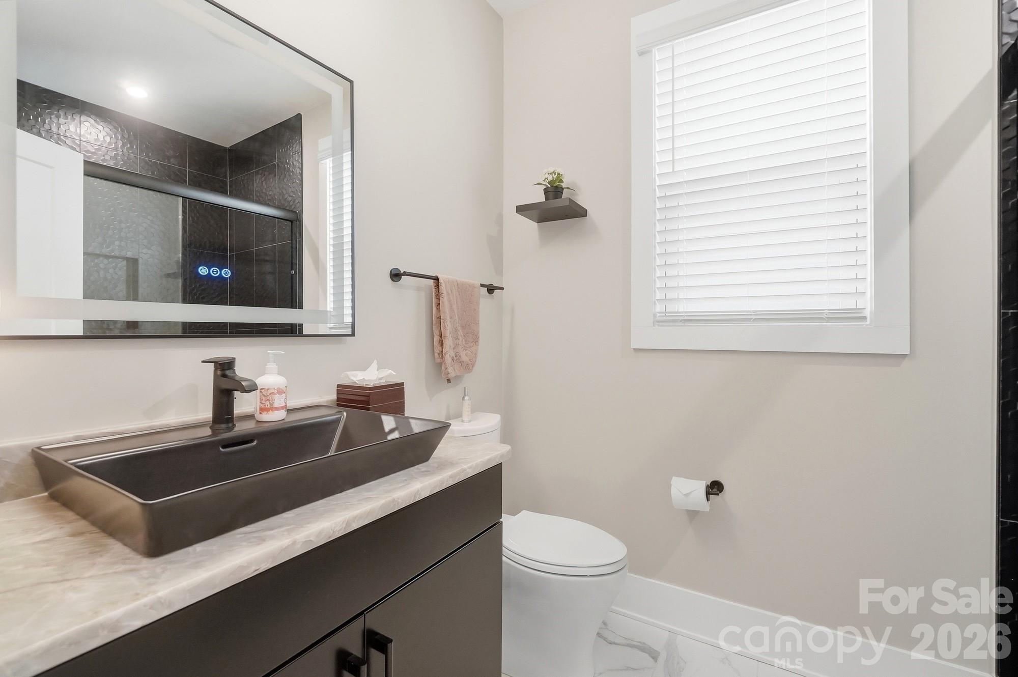 5225 Glenwalk Drive — Charlotte