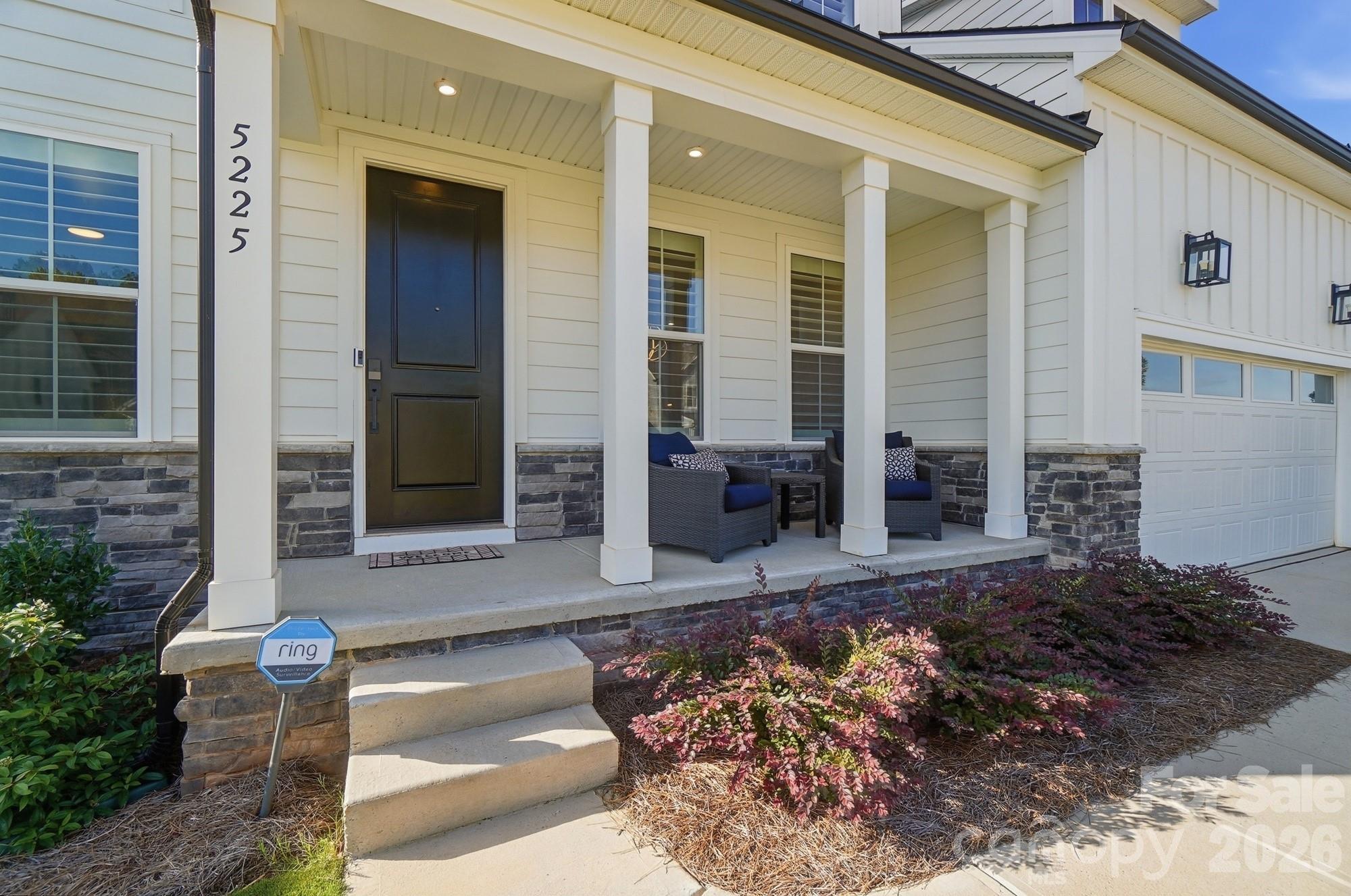 5225 Glenwalk Drive — Charlotte
