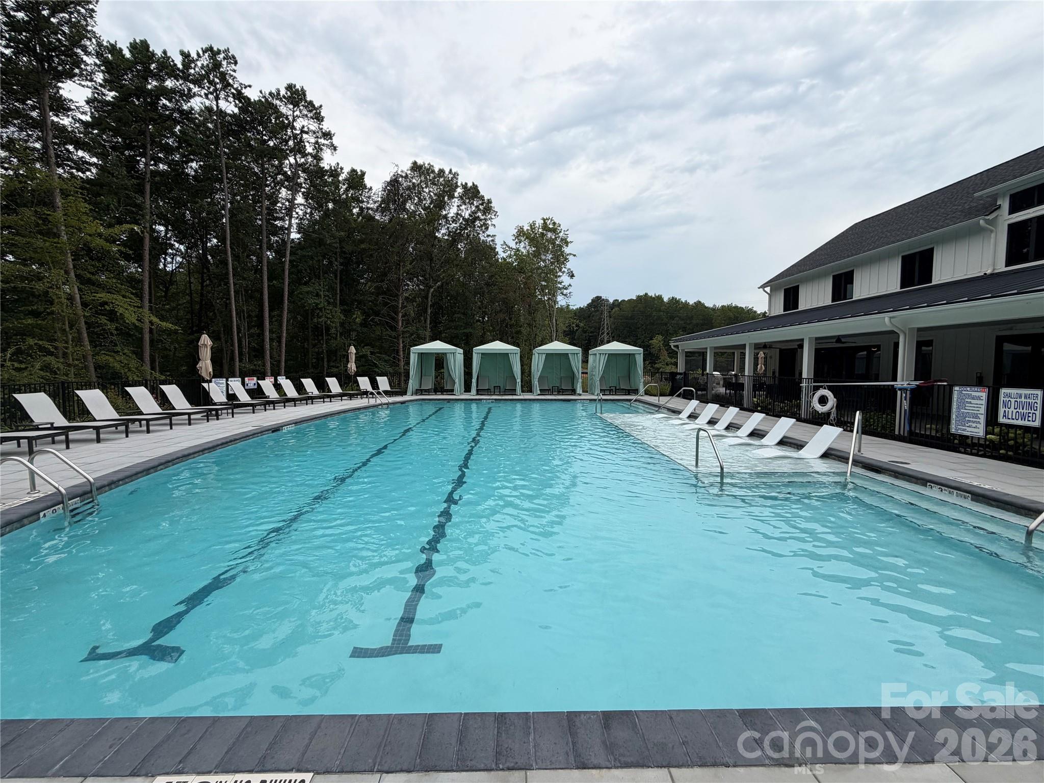 5225 Glenwalk Drive — Charlotte