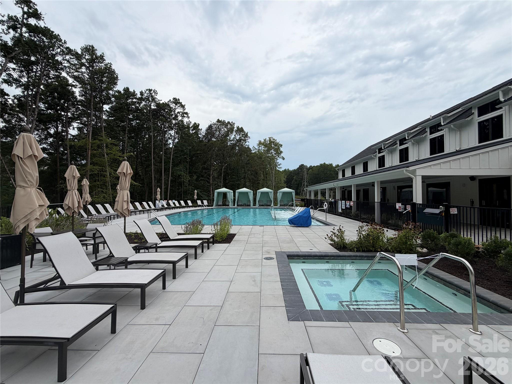 5225 Glenwalk Drive — Charlotte