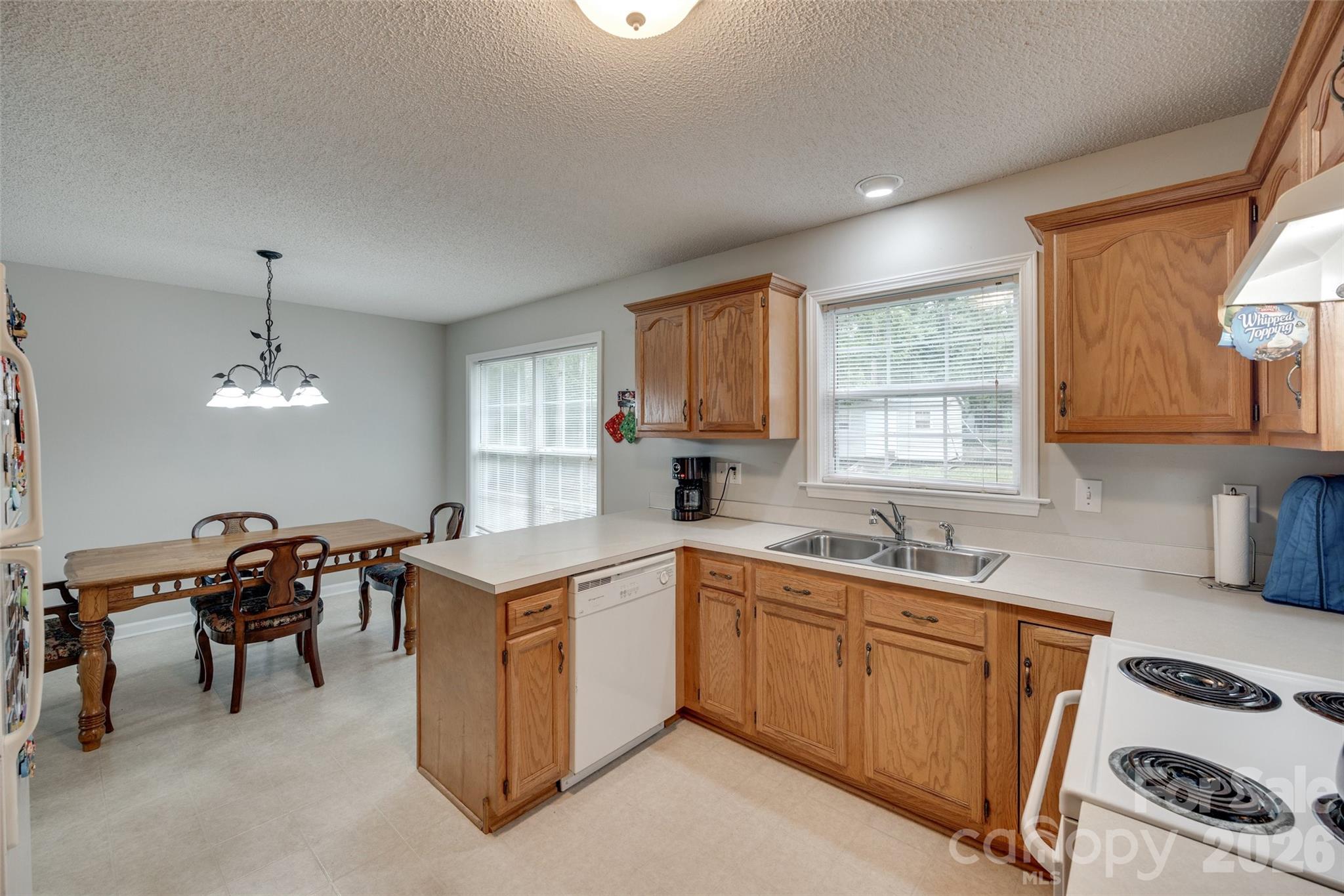 231 Roberts Avenue — York