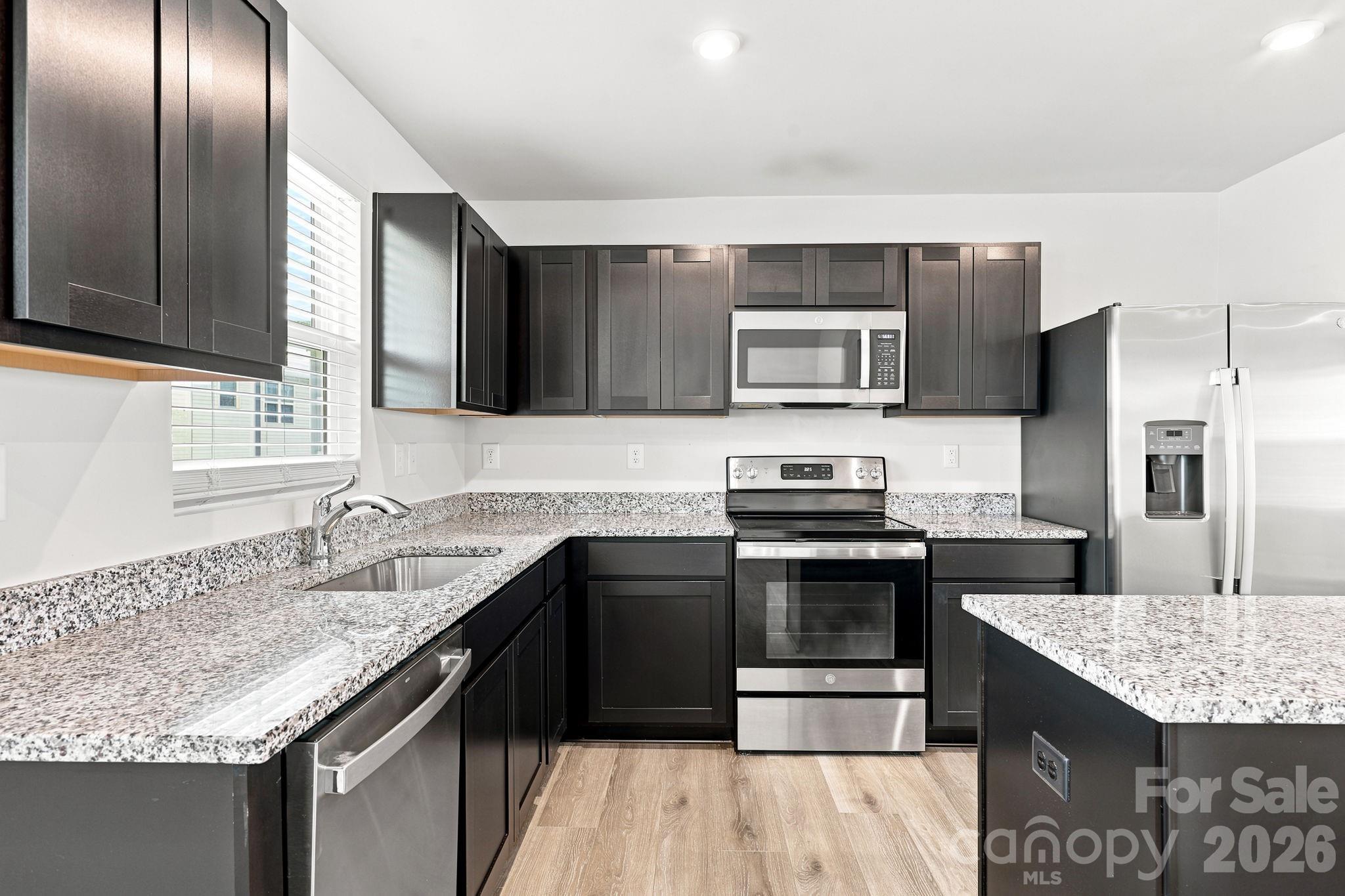 3021 Fiddlewood Street — Charlotte