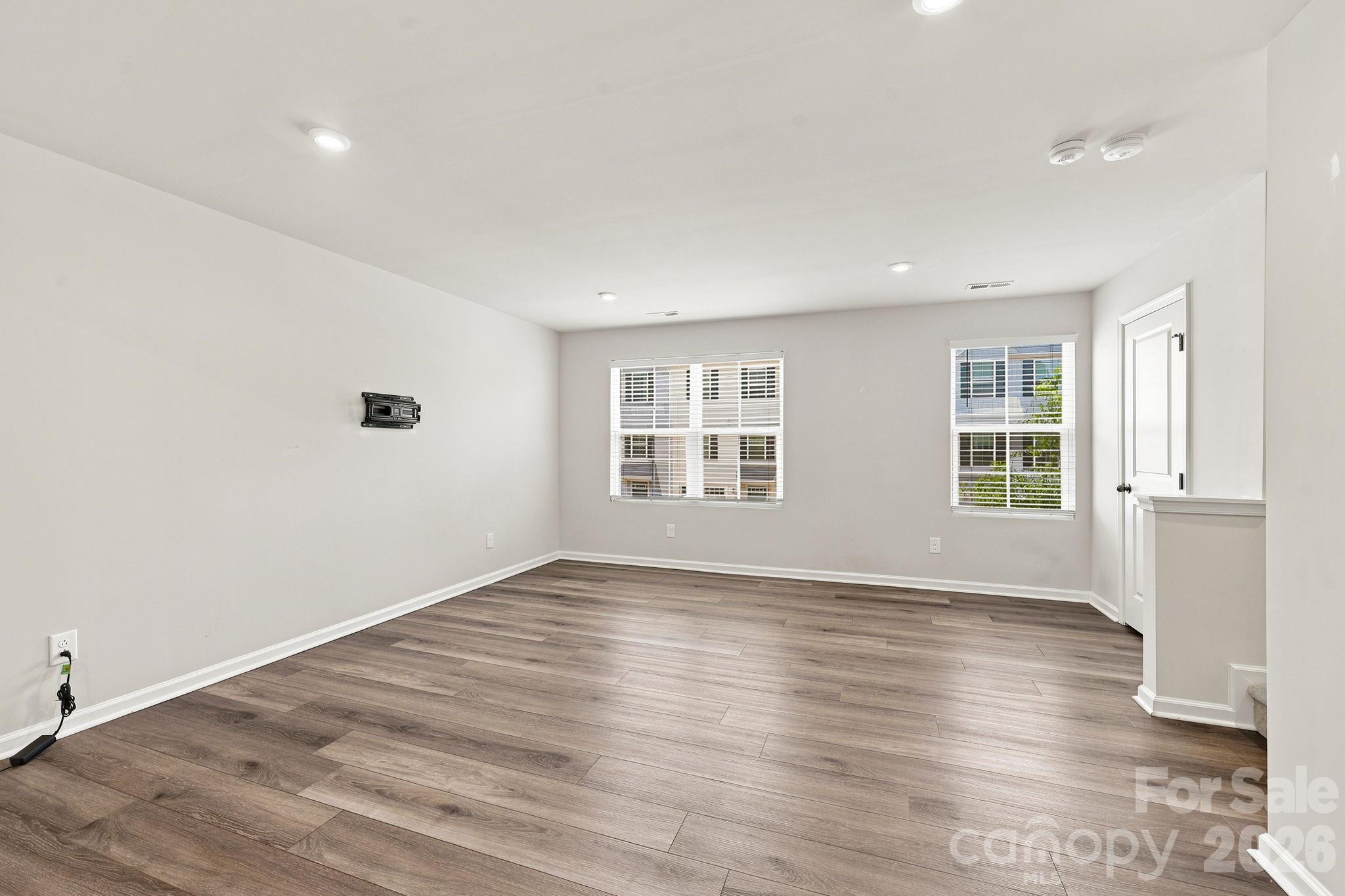 3021 Fiddlewood Street — Charlotte