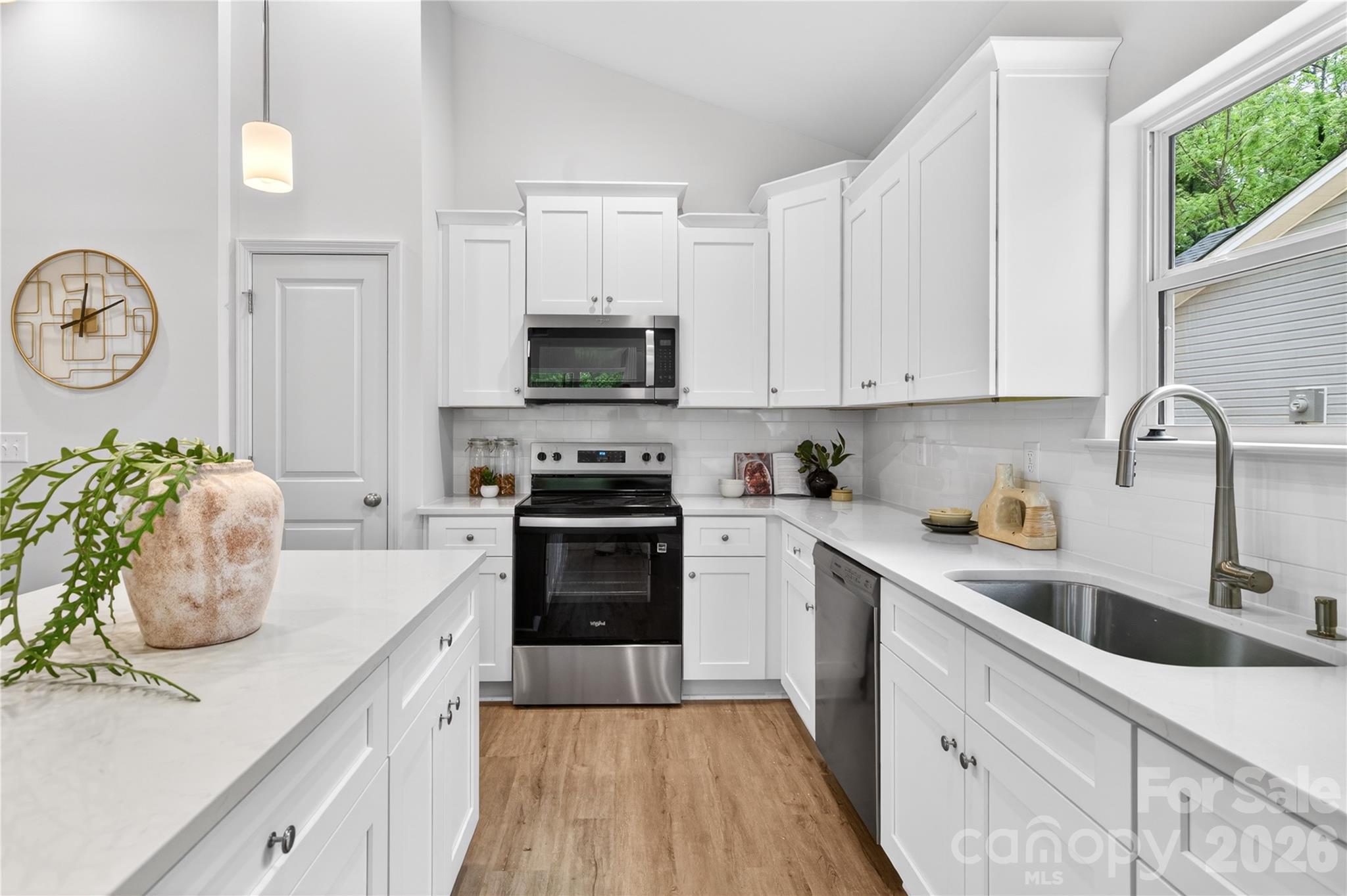 5700 Anderson Road — Charlotte