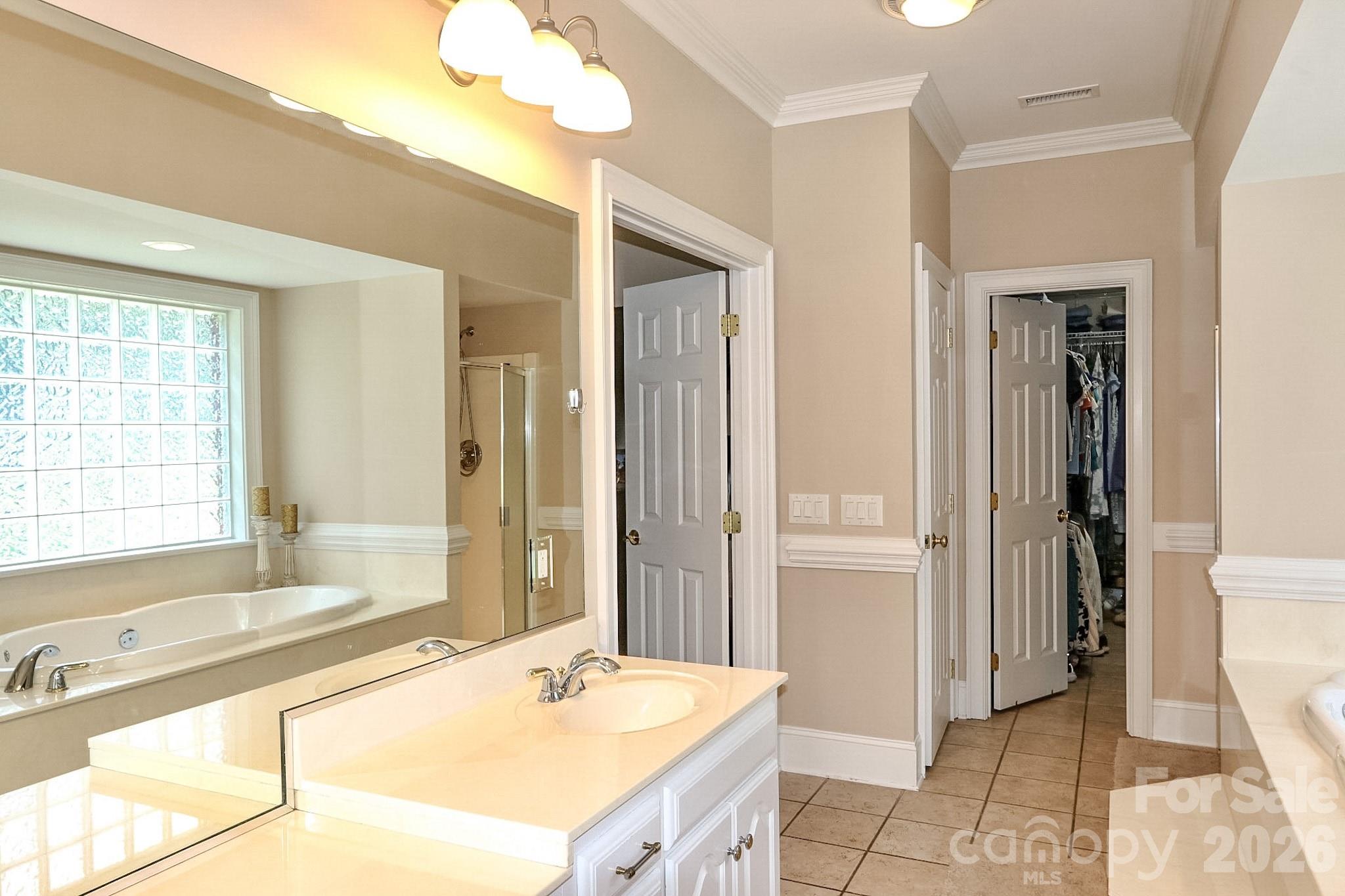 531 Westbrook Street — Jonesville