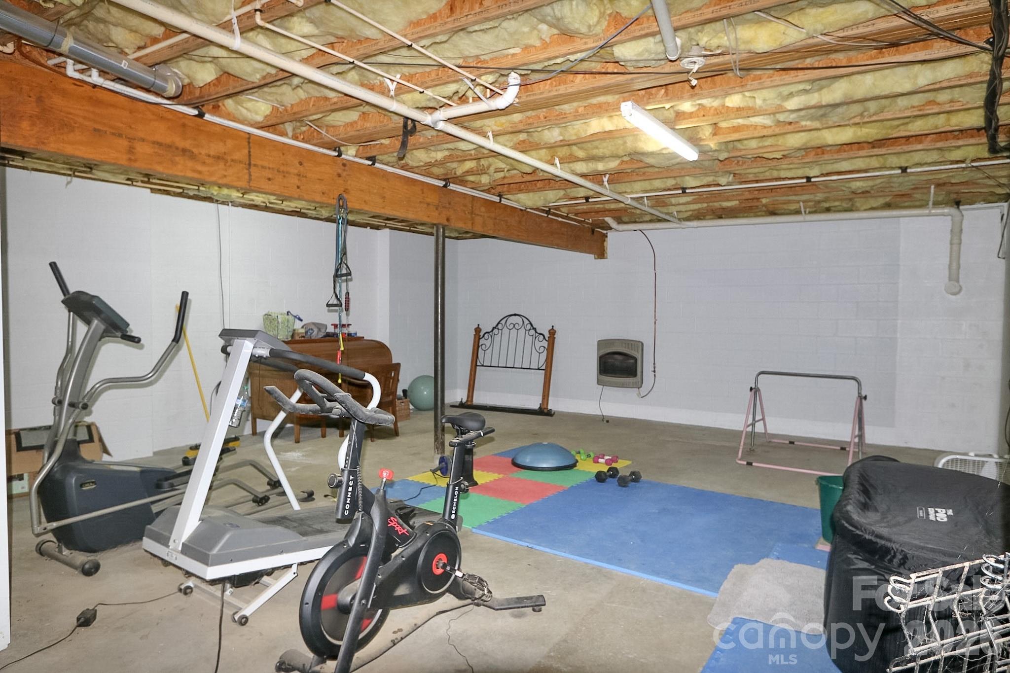 531 Westbrook Street — Jonesville
