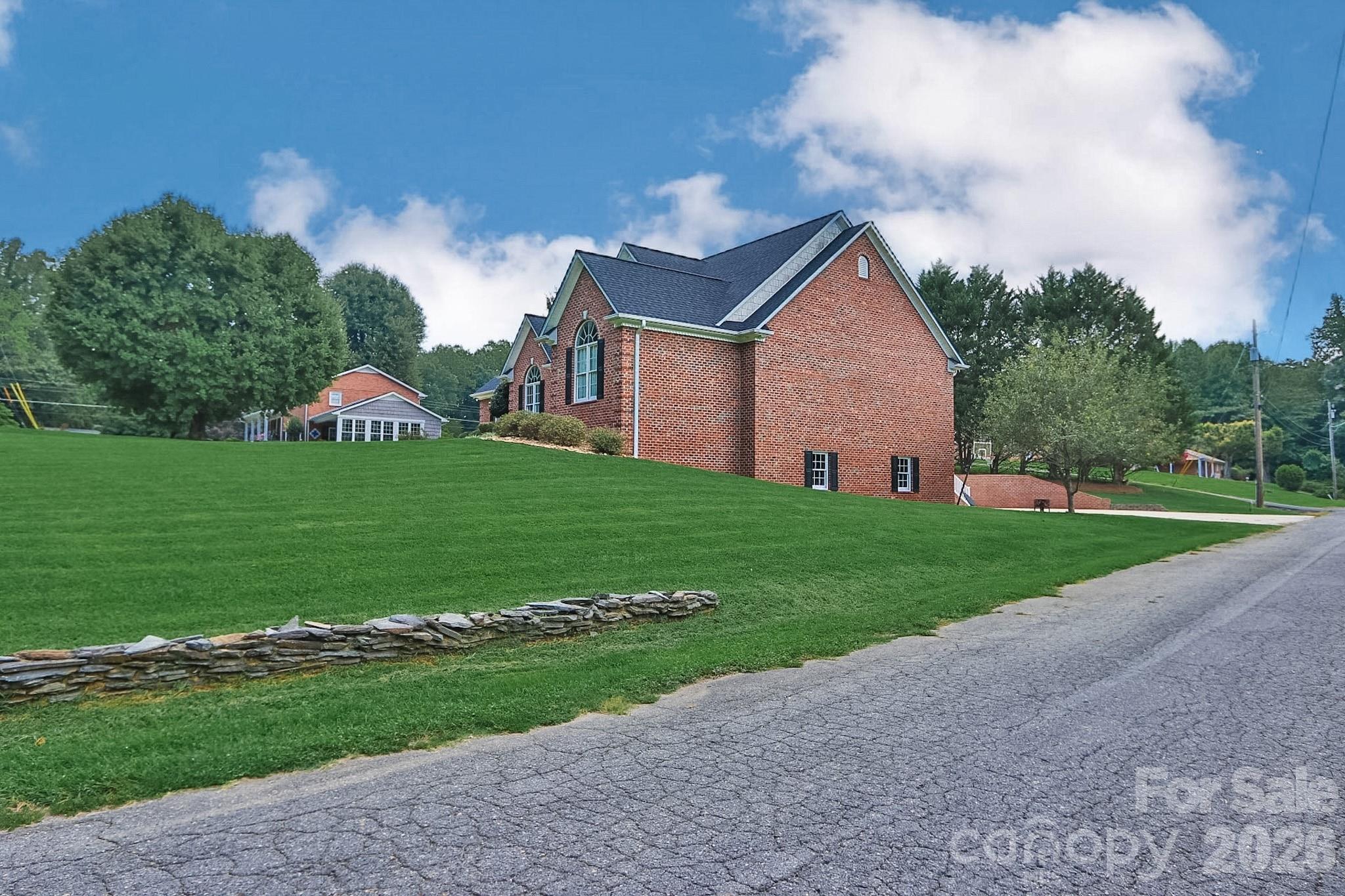 531 Westbrook Street — Jonesville