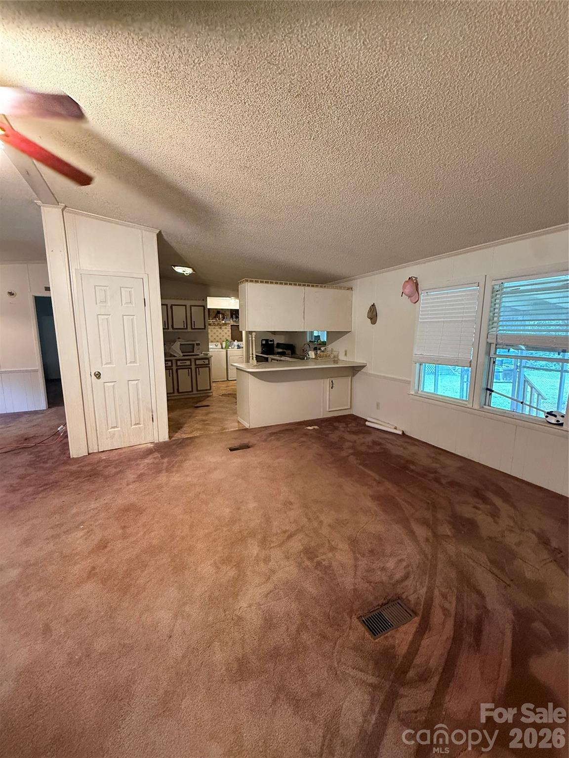 75 Mountain View Drive — Taylorsville