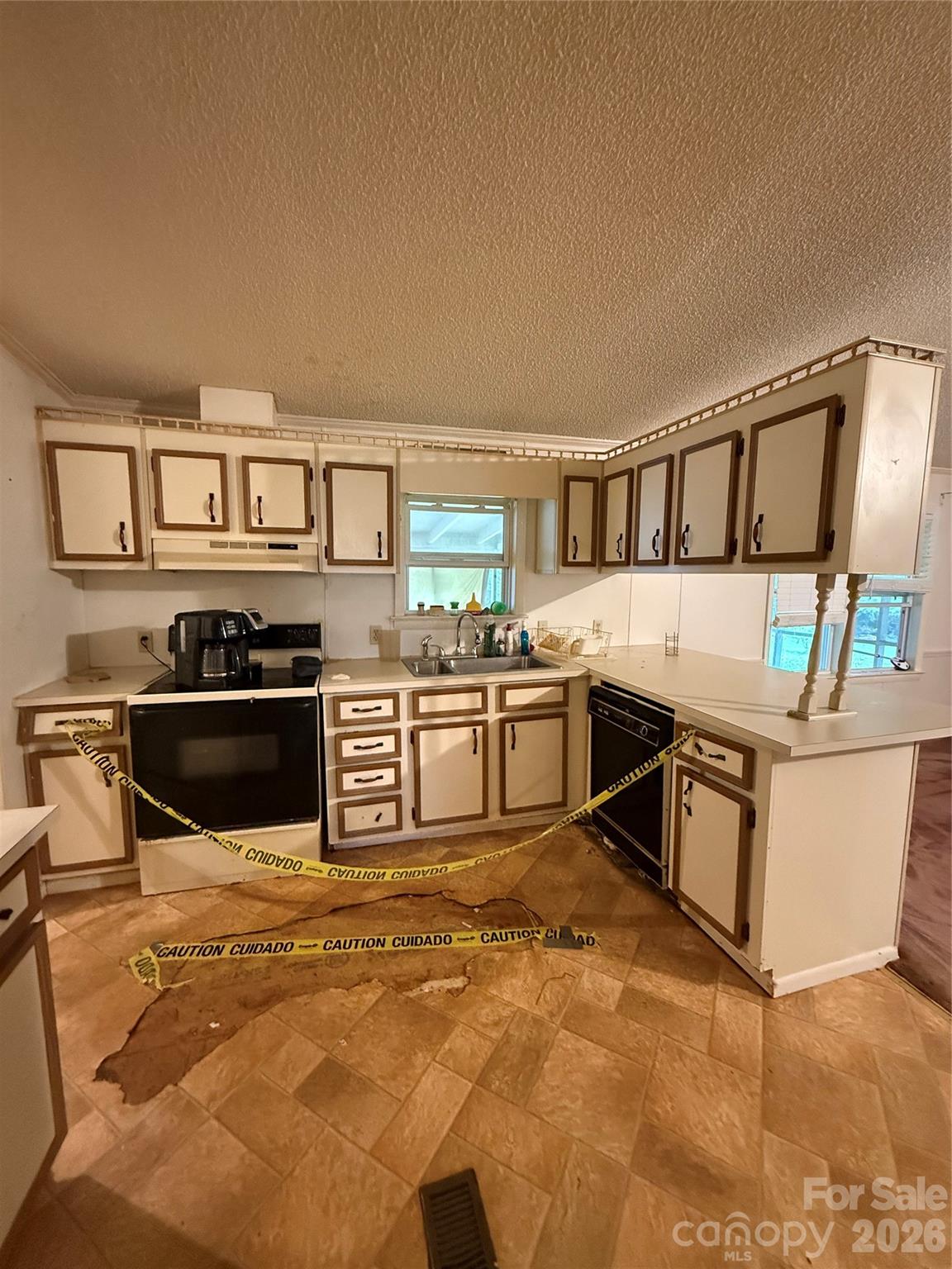 75 Mountain View Drive — Taylorsville