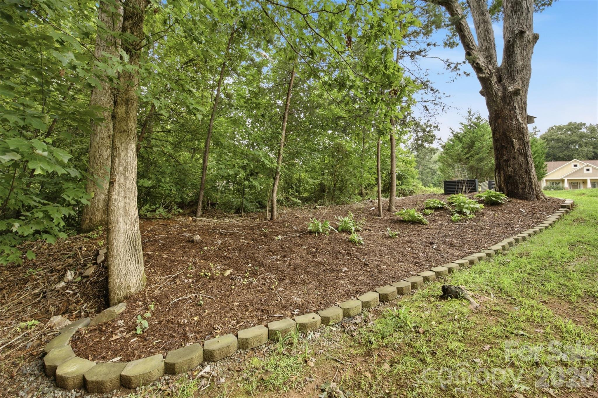 4084 Lydia Suzanne Place — Lincolnton