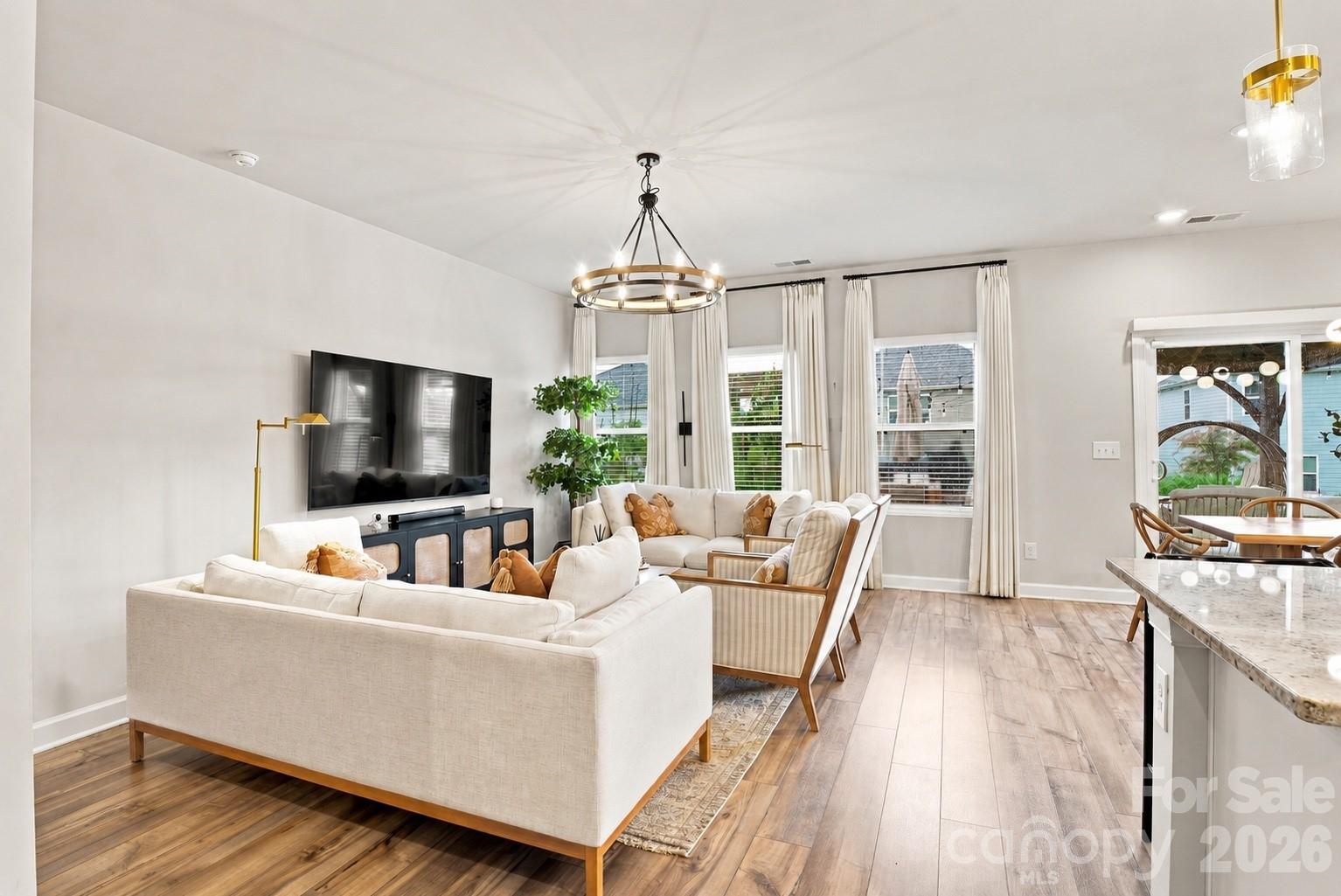 1047 Clementine Road — Monroe