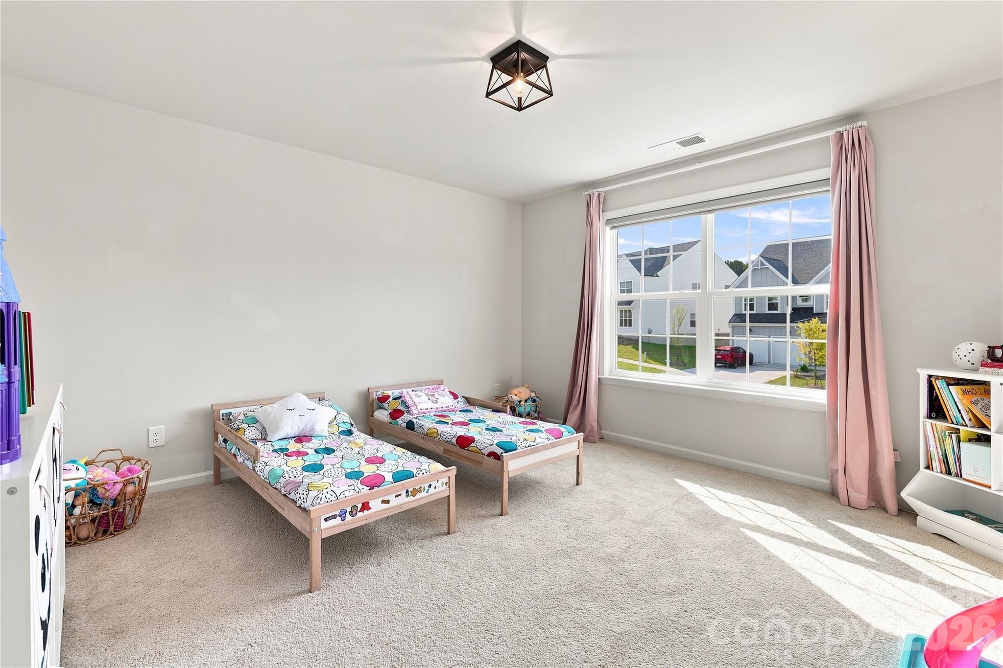 16022 Moxie Glen Court — Charlotte