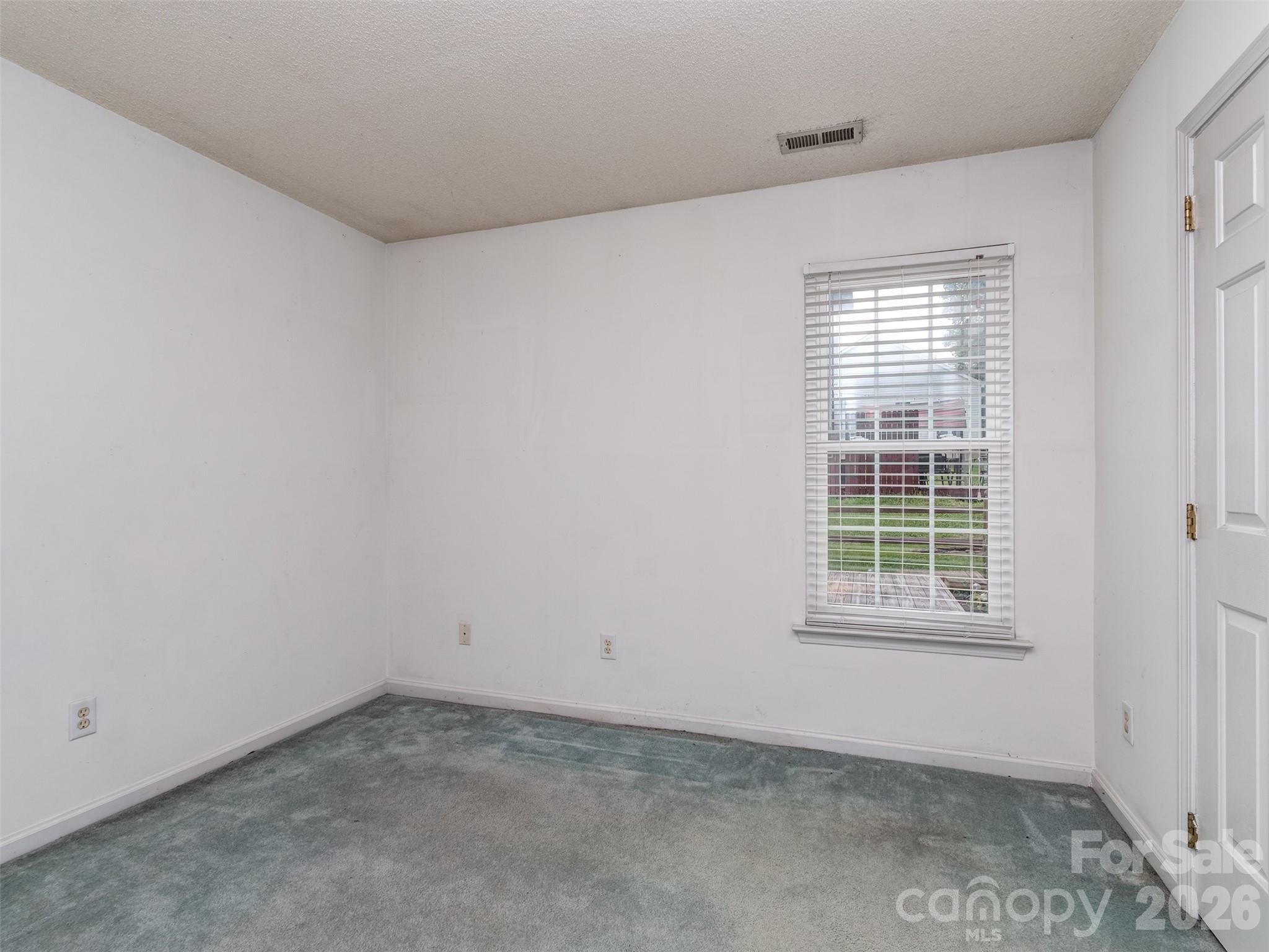 4522 Avalon Forest Lane — Charlotte