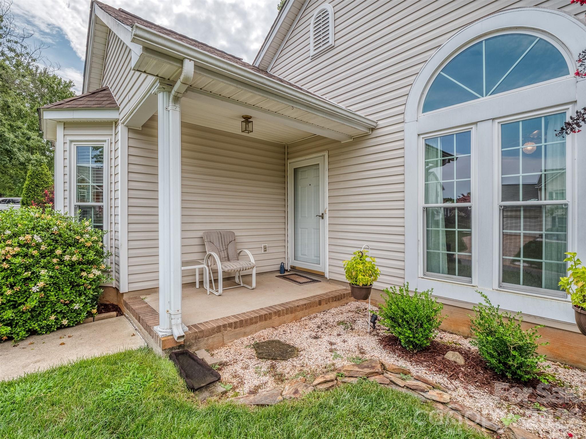 4522 Avalon Forest Lane — Charlotte