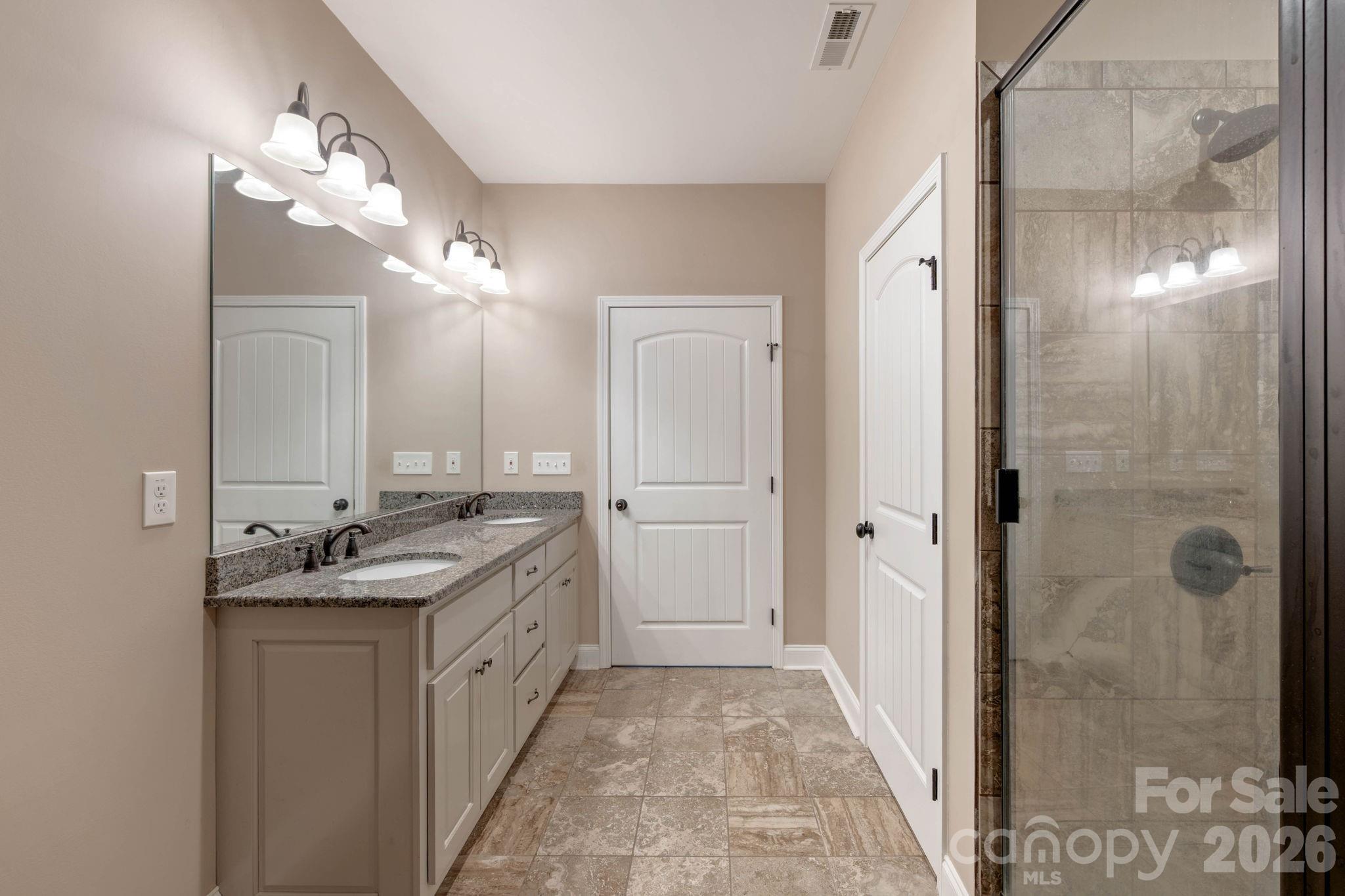 72 Summer Shade Court — Hendersonville