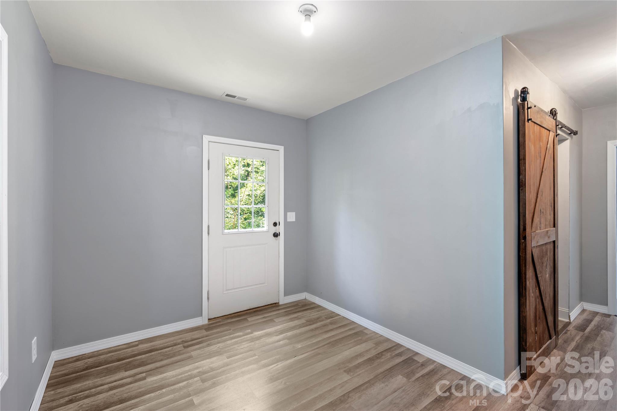 72 Summer Shade Court — Hendersonville