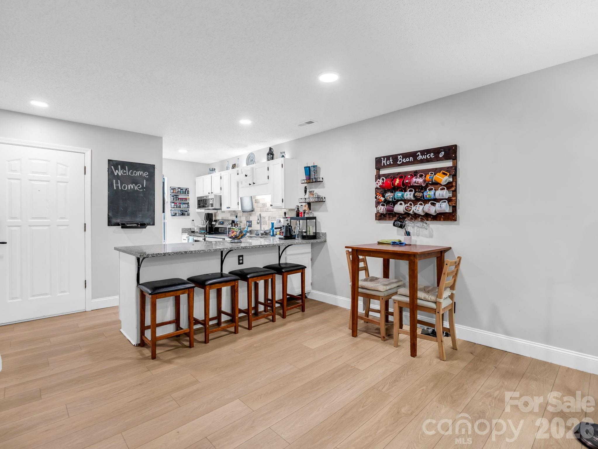 7 Woodlands Drive — Black Mountain