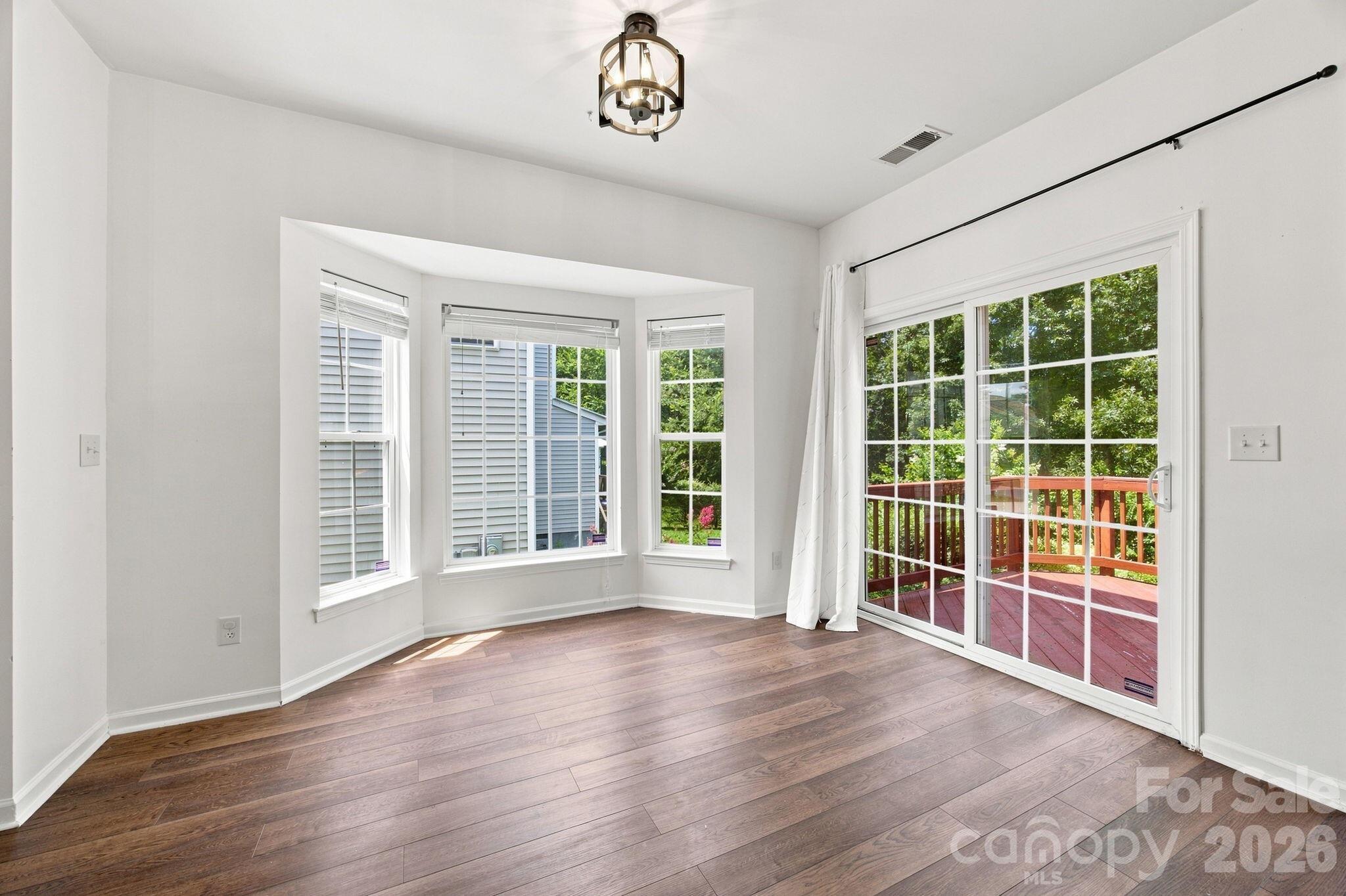 1002 Canopy Drive — Indian Trail