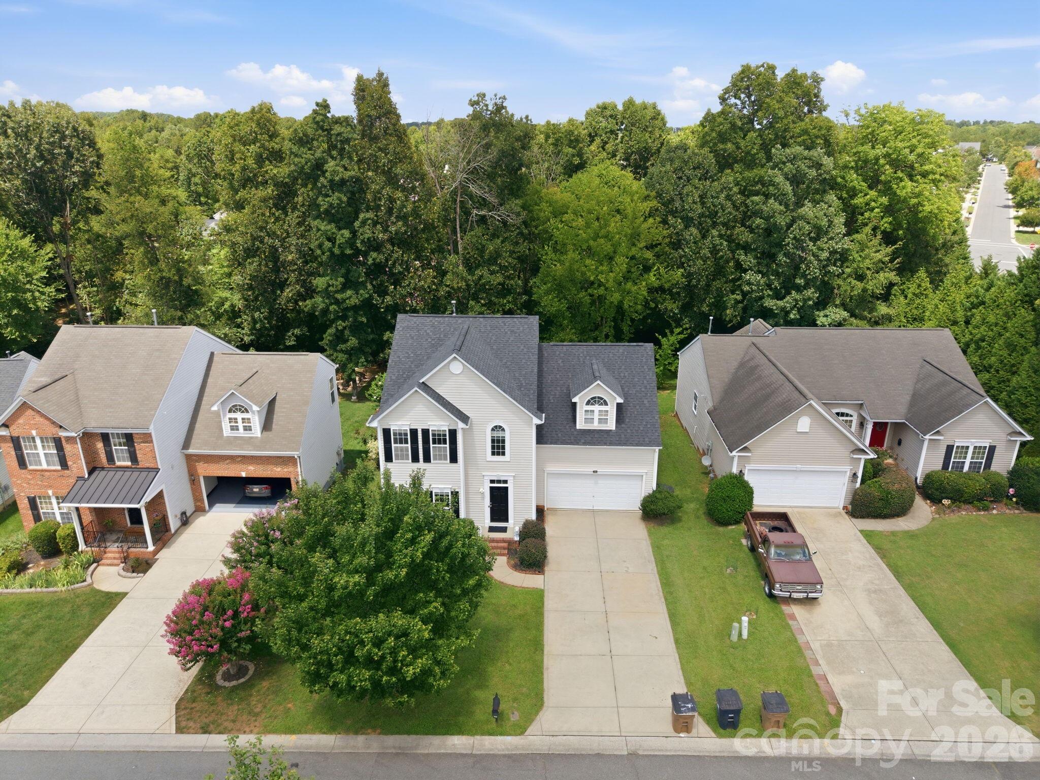 1002 Canopy Drive — Indian Trail
