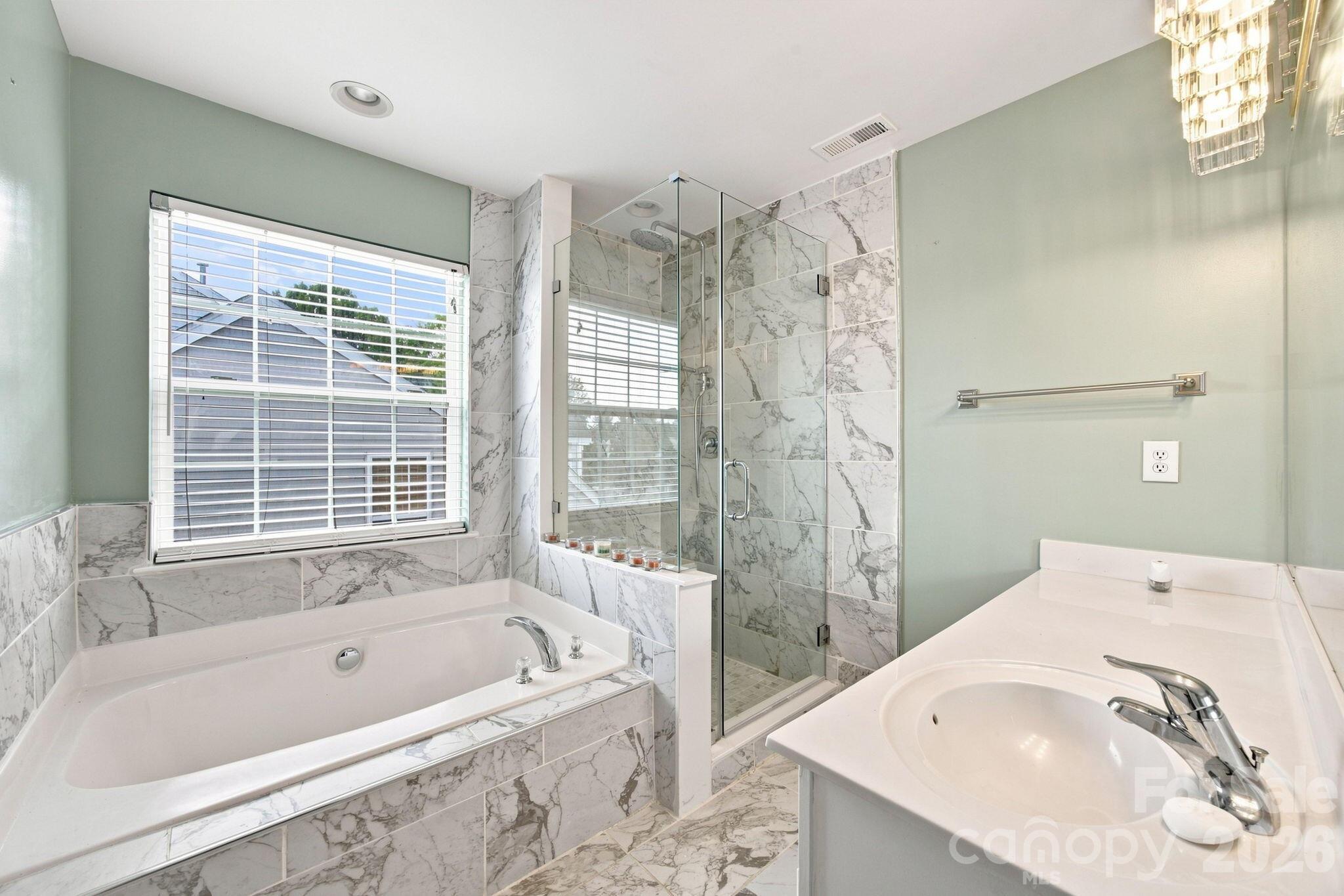 1002 Canopy Drive — Indian Trail