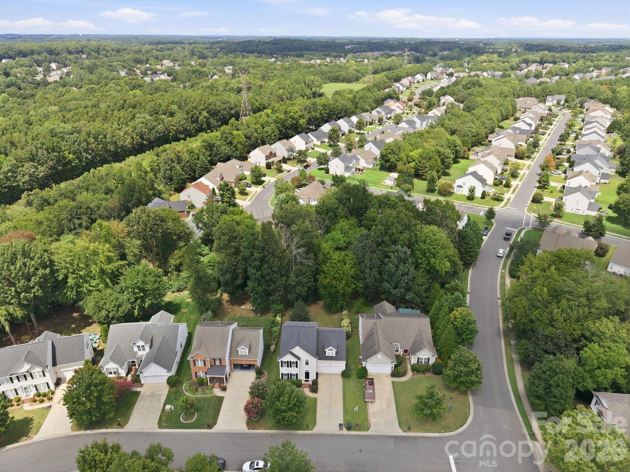 1002 Canopy Drive — Indian Trail