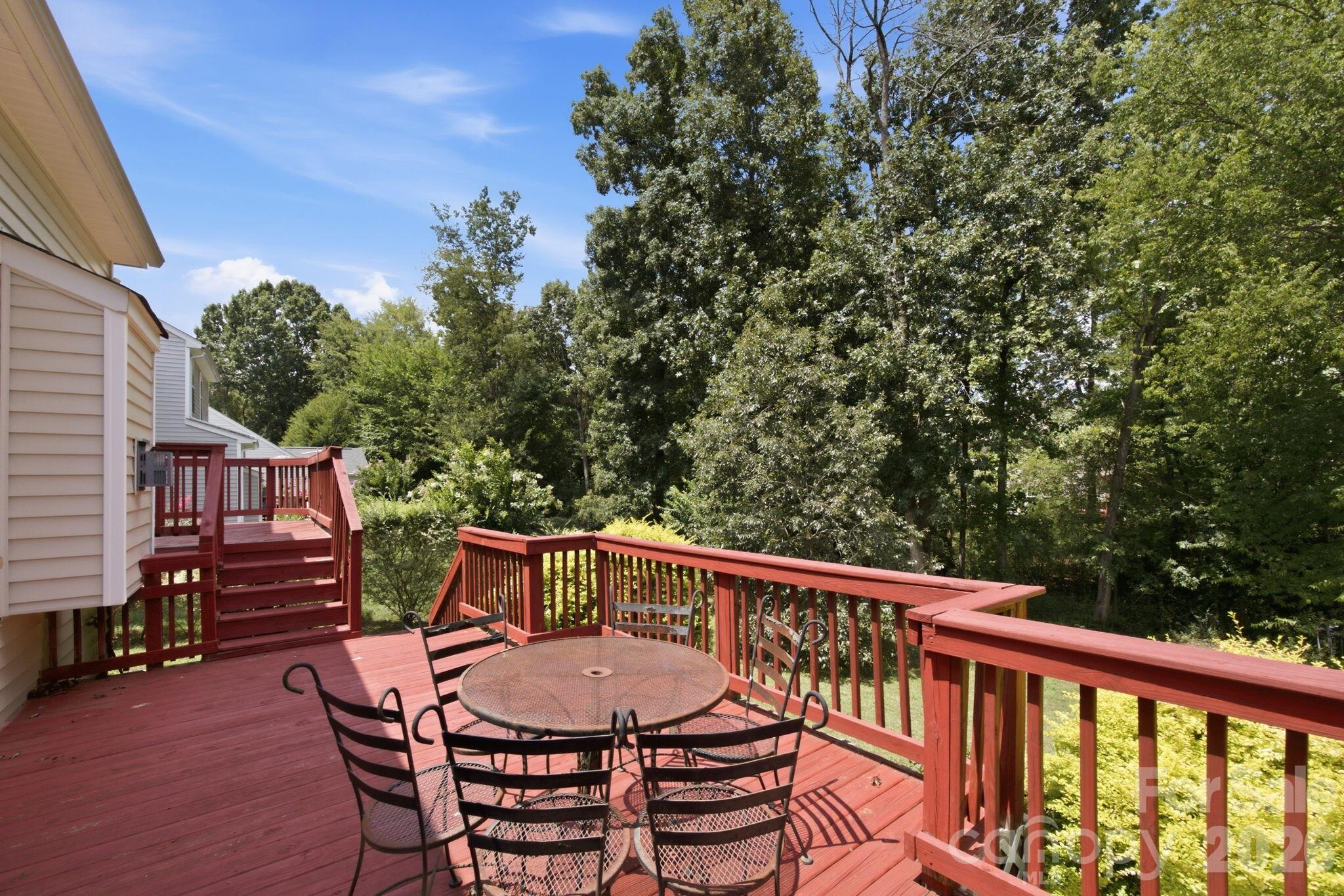 1002 Canopy Drive — Indian Trail