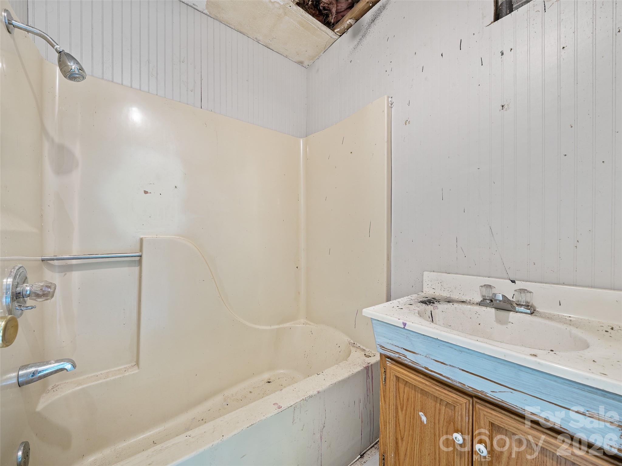 9851 Double Island Road — Green Mountain