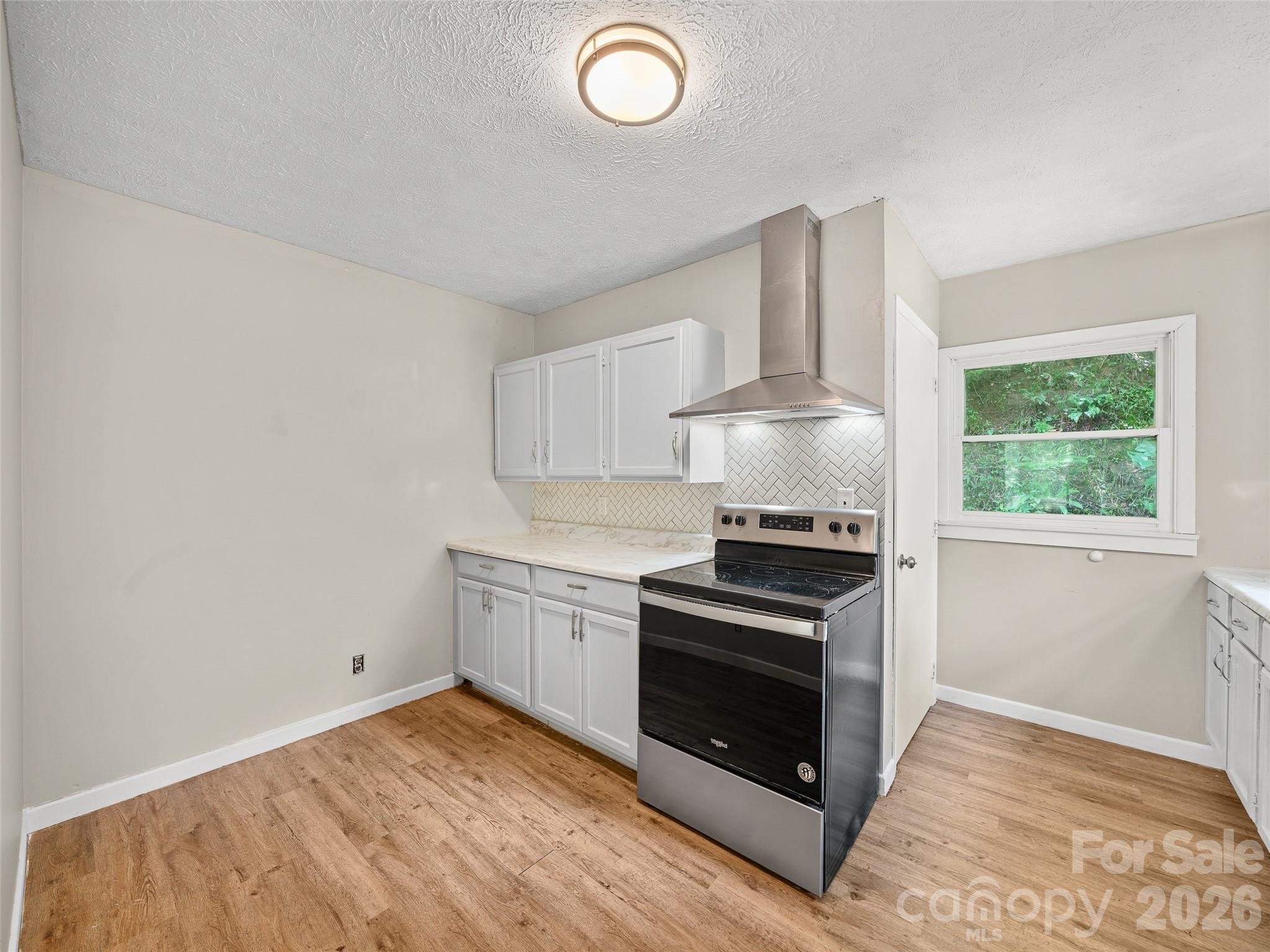 9851 Double Island Road — Green Mountain