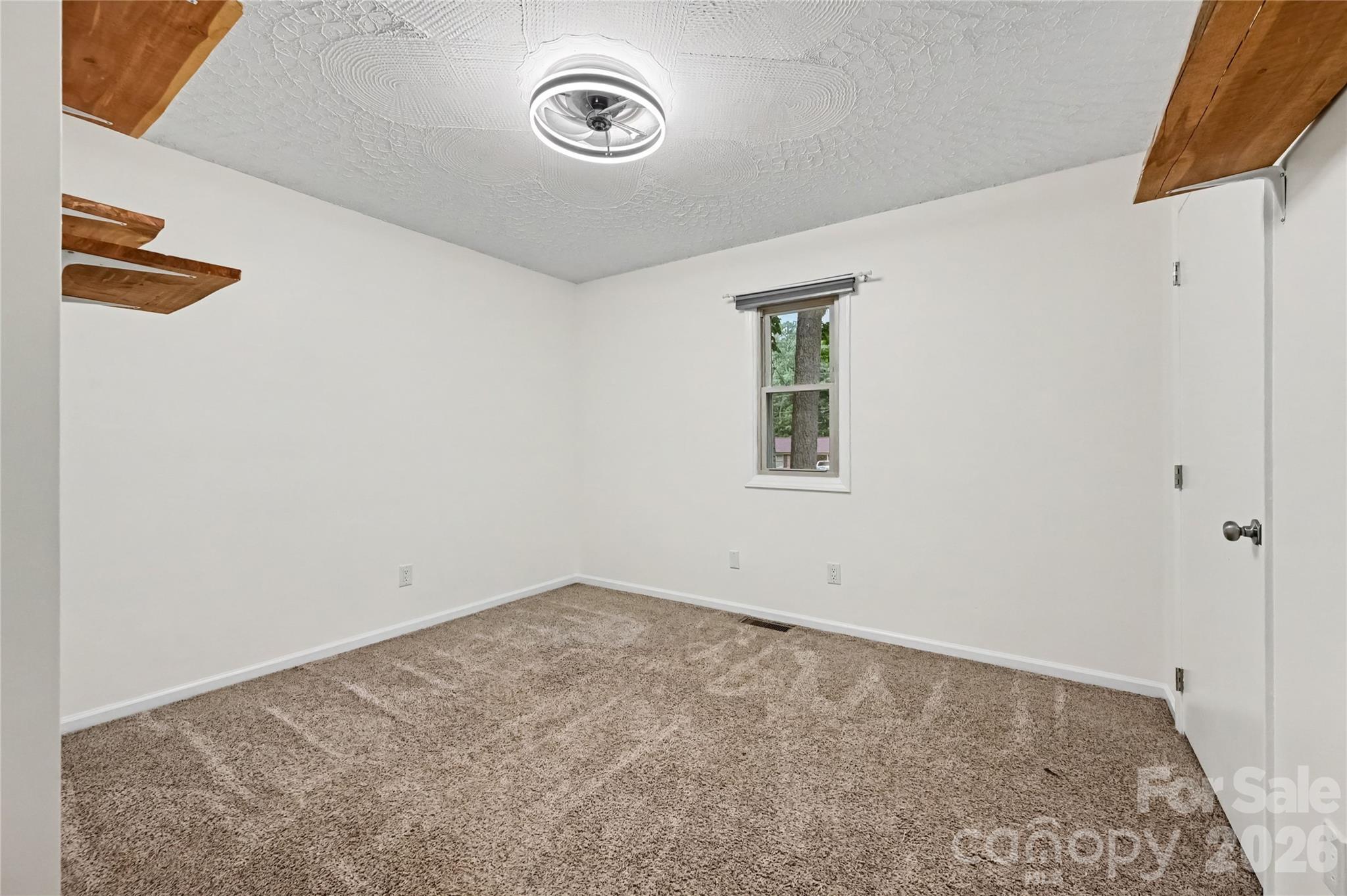 608 Hoyle Street — Lincolnton