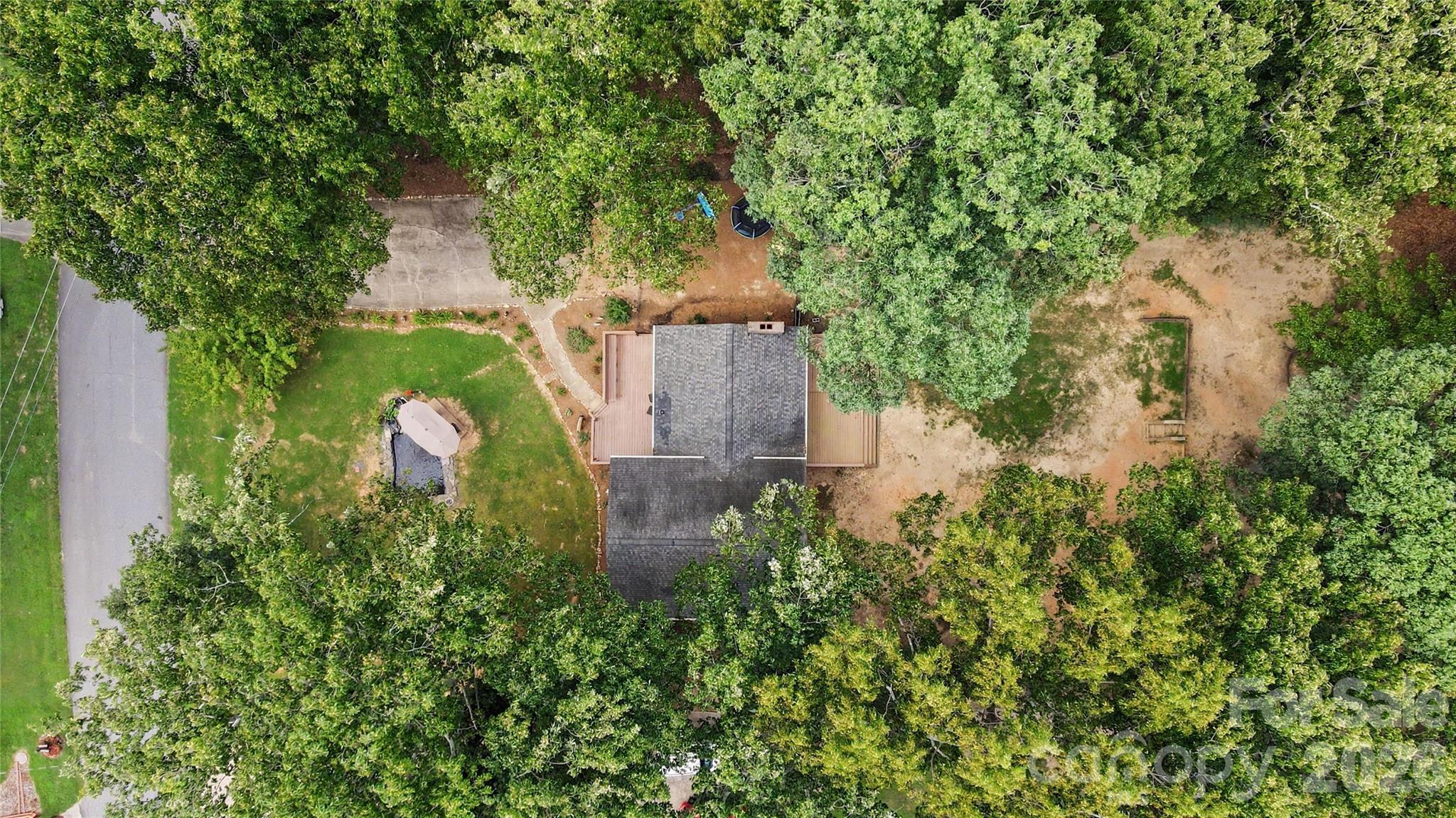 608 Hoyle Street — Lincolnton