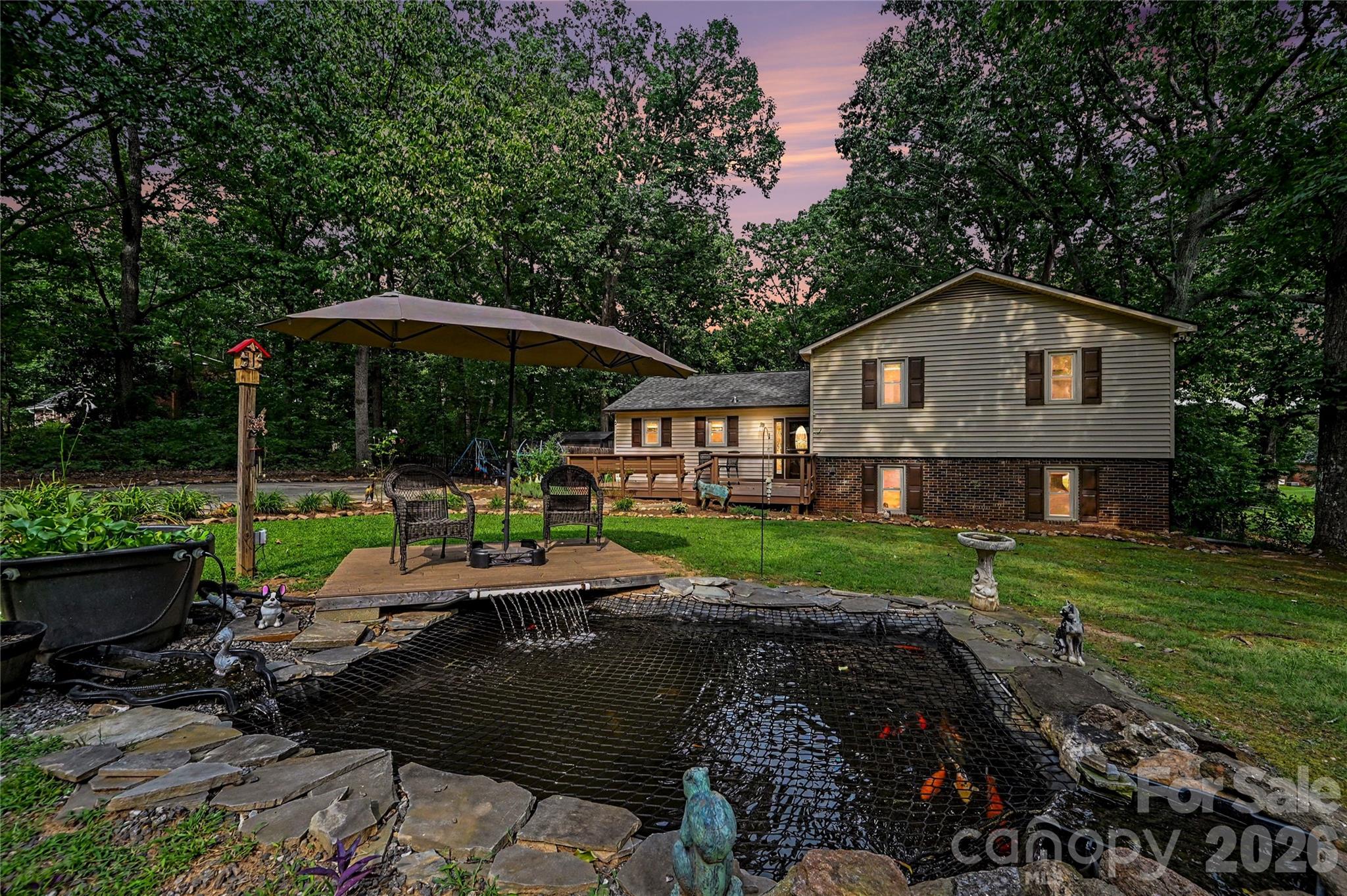 608 Hoyle Street — Lincolnton