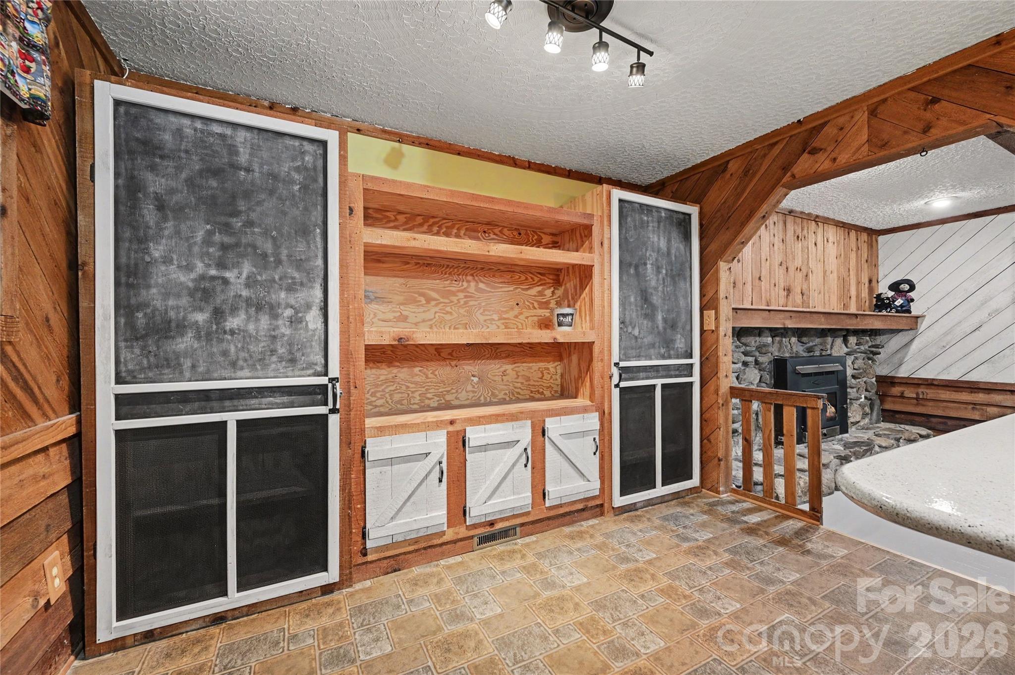 608 Hoyle Street — Lincolnton