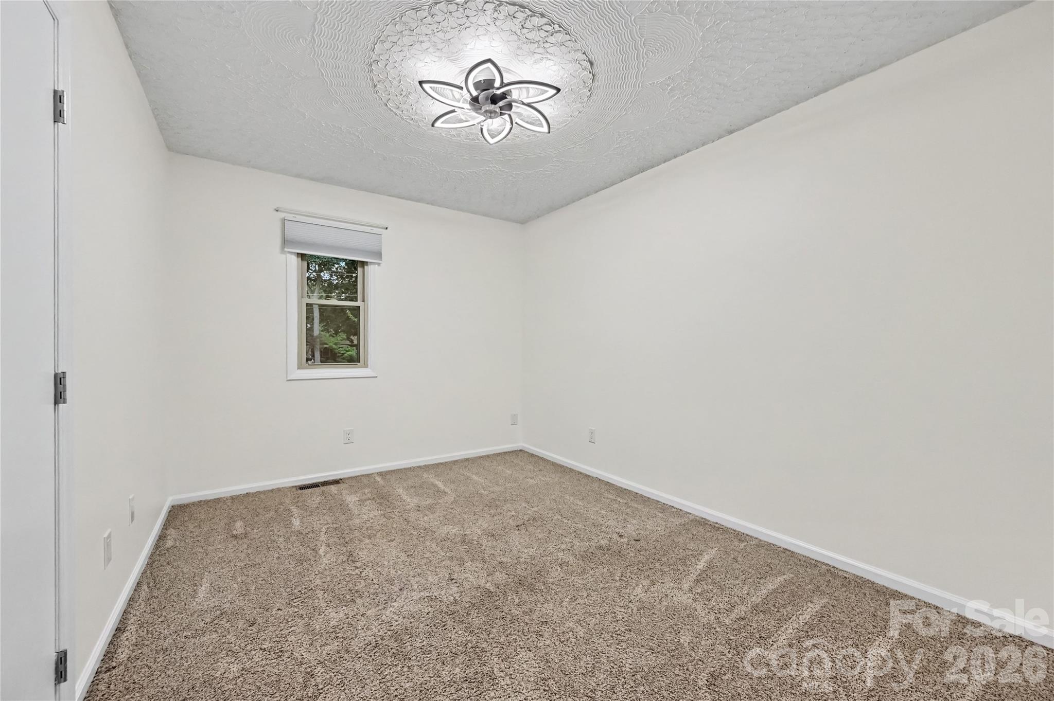 608 Hoyle Street — Lincolnton
