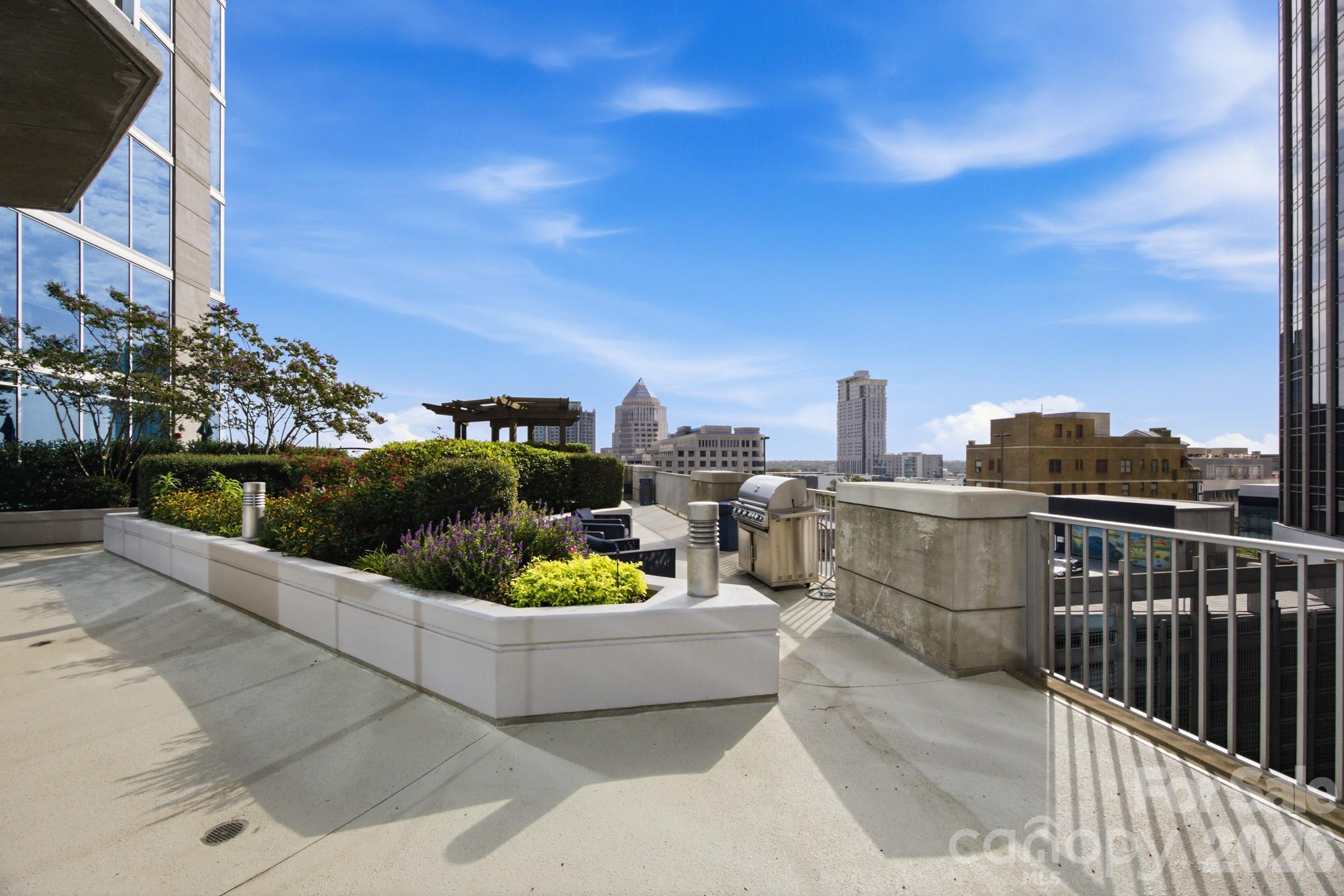 210 N Church Street — Charlotte